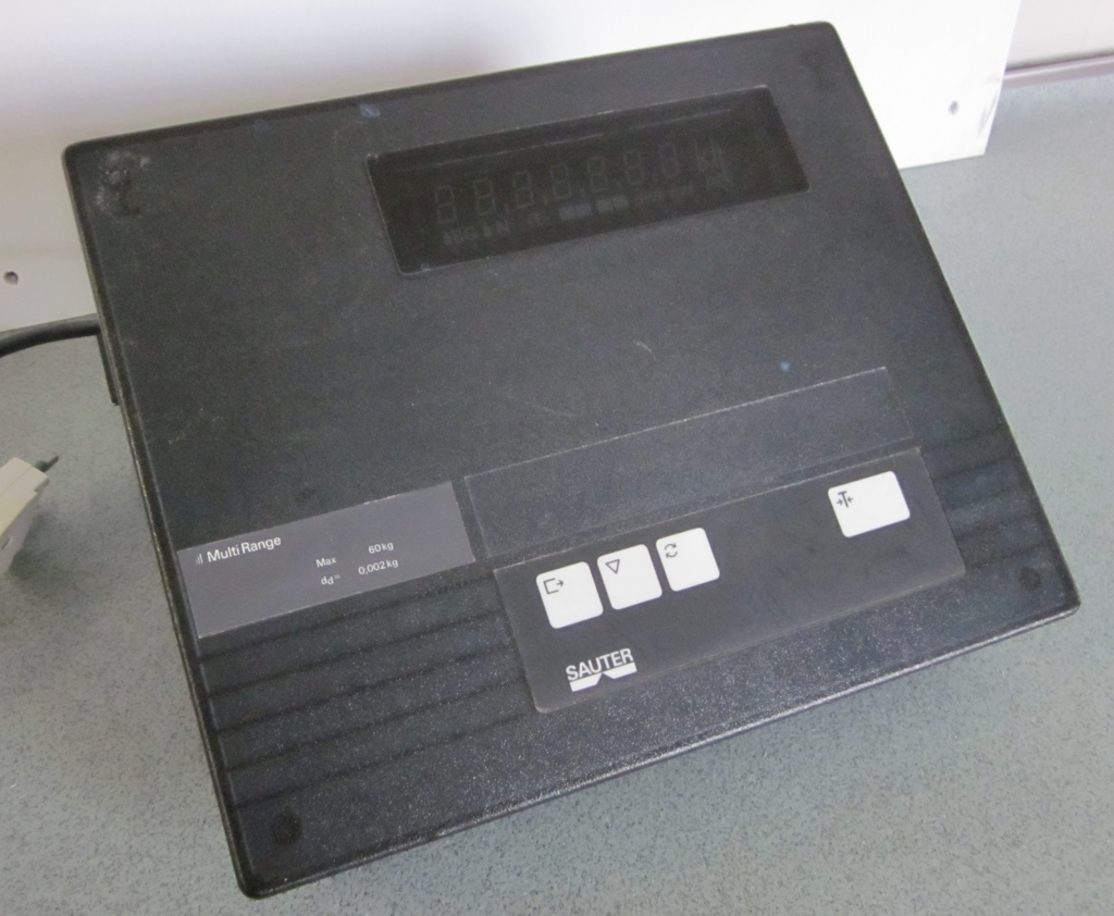 BILANCIA DI PRECISIONE – SAUTER MOD. E 1200 (BIL-40) in vendita - foto 1