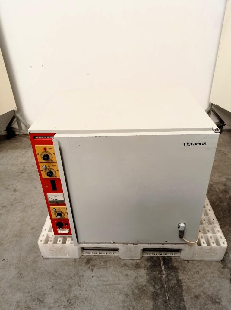 INCUBATRICE DA LABORATORIO - HERAEUS - B 5060 (FOR-24) in vendita - foto 1