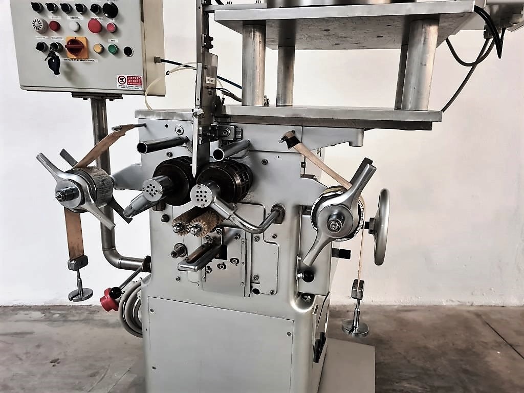 CONFEZIONATRICE PER STRIP – HASSIA – MOD. DR-B (CONF-6) in vendita - foto 2