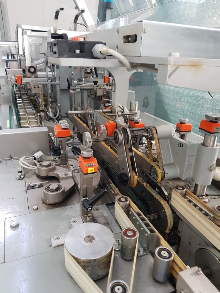 ASTUCCIATRICE ORIZZONTALE AUTOMATICA - IMA MOD. K150/C  in vendita - foto 9