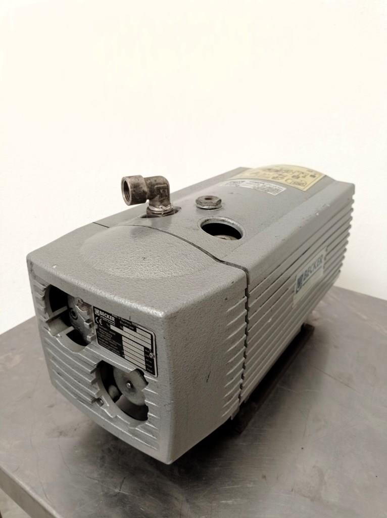 POMPA DA VUOTO - BECKER - MOD. VT 4.10 (POM-145) in vendita - foto 2
