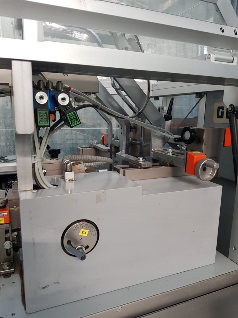 ASTUCCIATRICE ORIZZONTALE AUTOMATICA - IMA MOD. K150/C  in vendita - foto 14