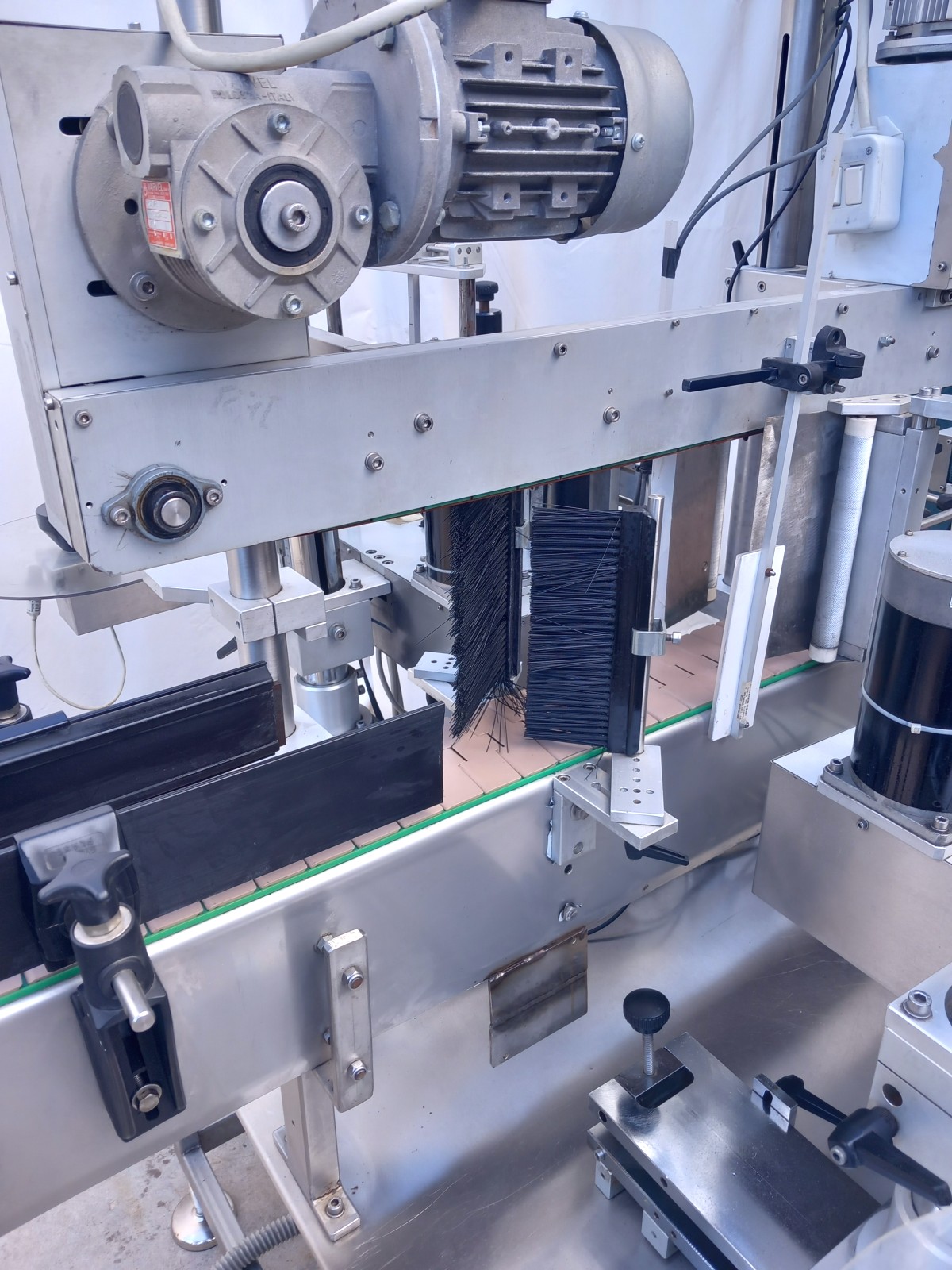 ETICHETTATRICE DOPPIA TESTA DI STAMPA (MF-PK-ETI-189) in vendita - foto 5