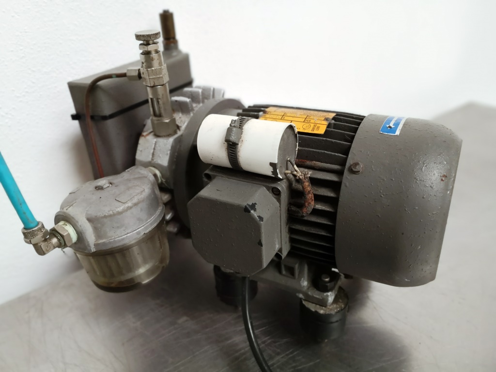 POMPA DA VUOTO – VACUUM PUMP (COD. MF-PR-POM-118) in vendita - foto 1