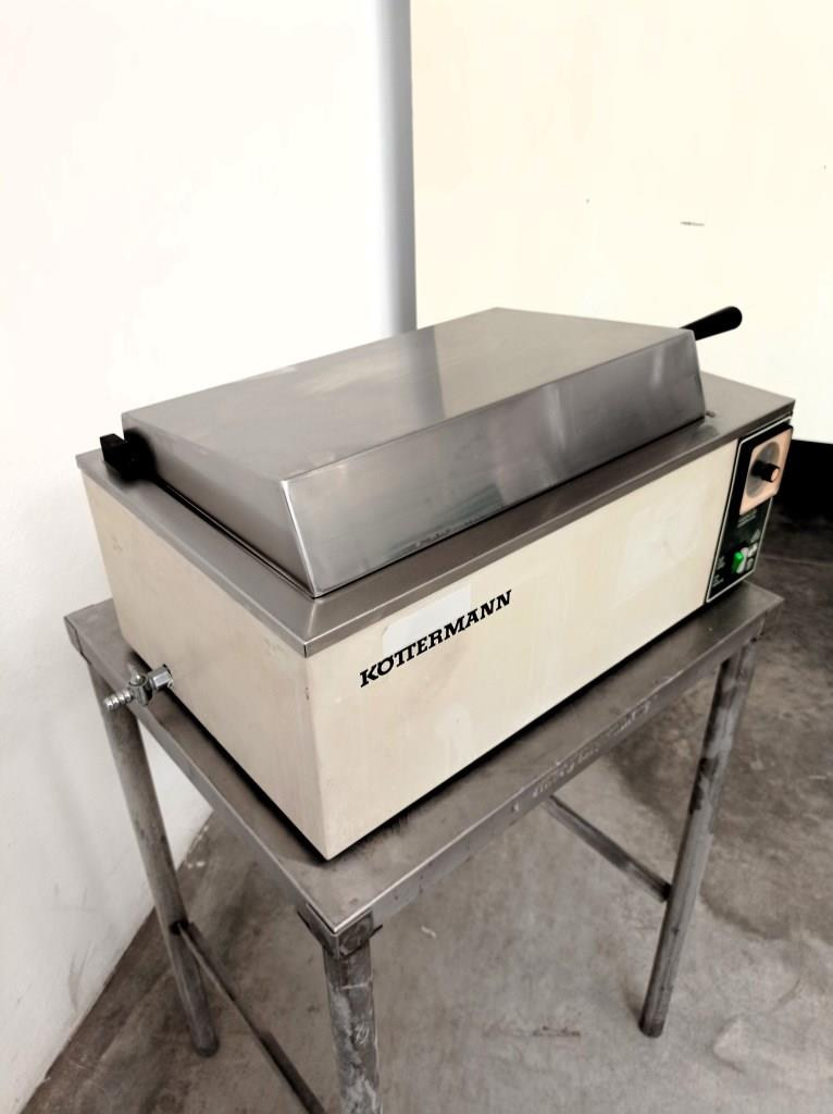 Laboratorio in vendita