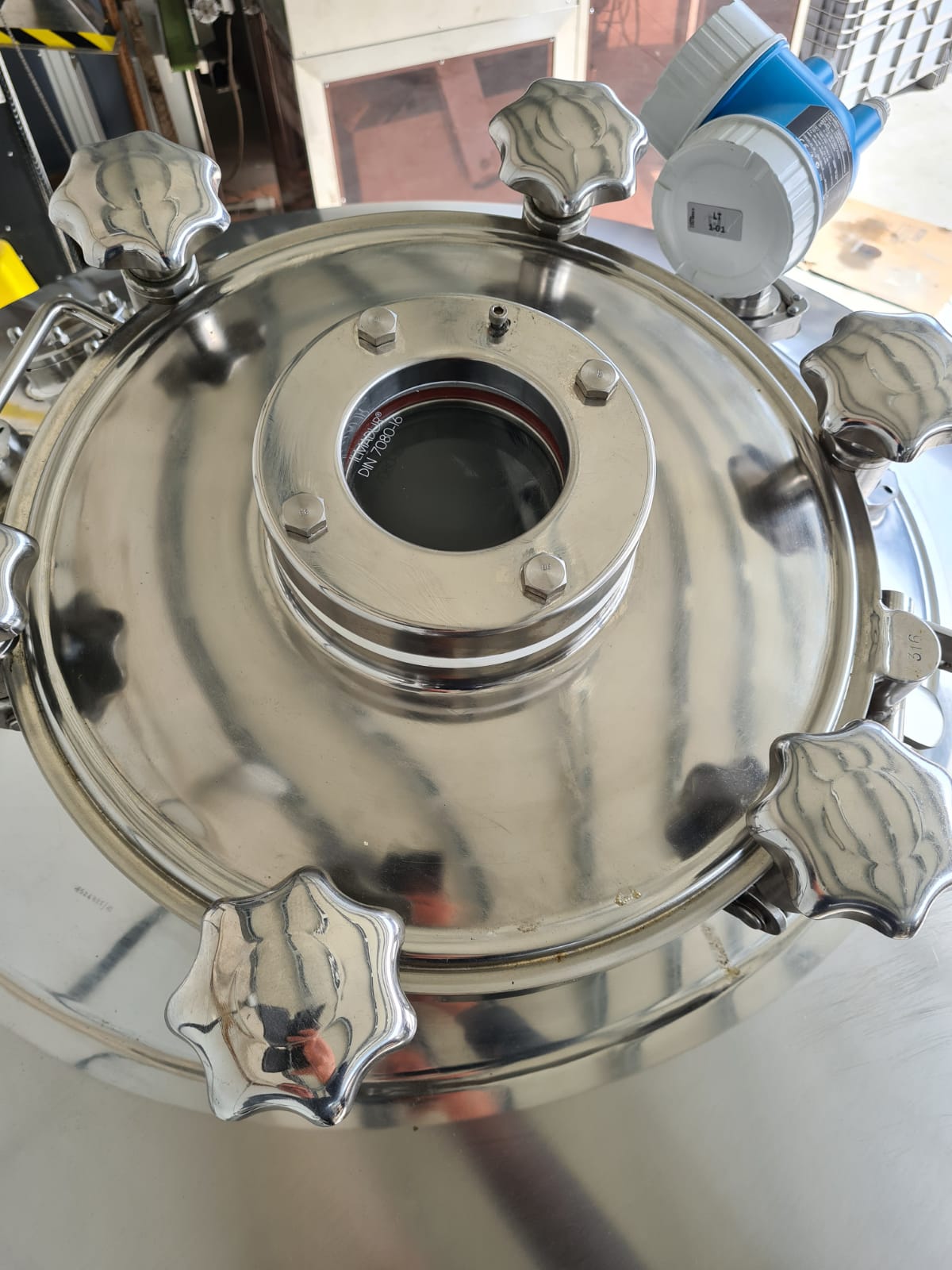 DISSOLUTORE INCAMICIATO TECNINOX 928 LT (SER-211) in vendita - foto 9