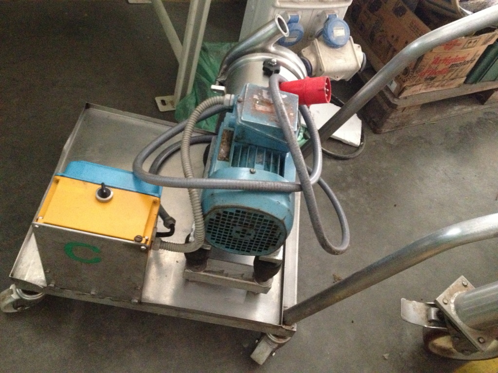 POMPA ELETTRICA PER LIQUIDI (COD. MF-PR-POM-23) in vendita - foto 4