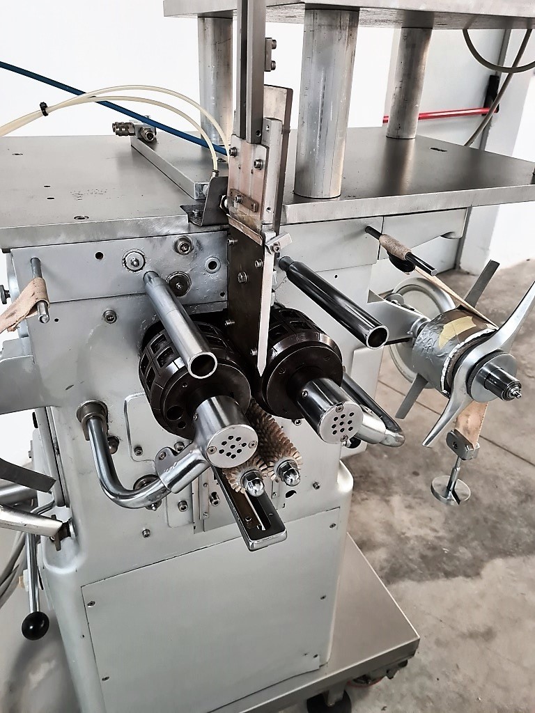 CONFEZIONATRICE PER STRIP – HASSIA – MOD. DR-B (CONF-6) in vendita - foto 11