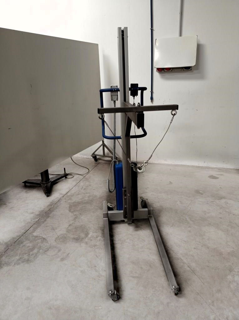 ELEVATORE A BATTERIA ACTIWORK (COD. MF-PR-ELE-67) in vendita - foto 3