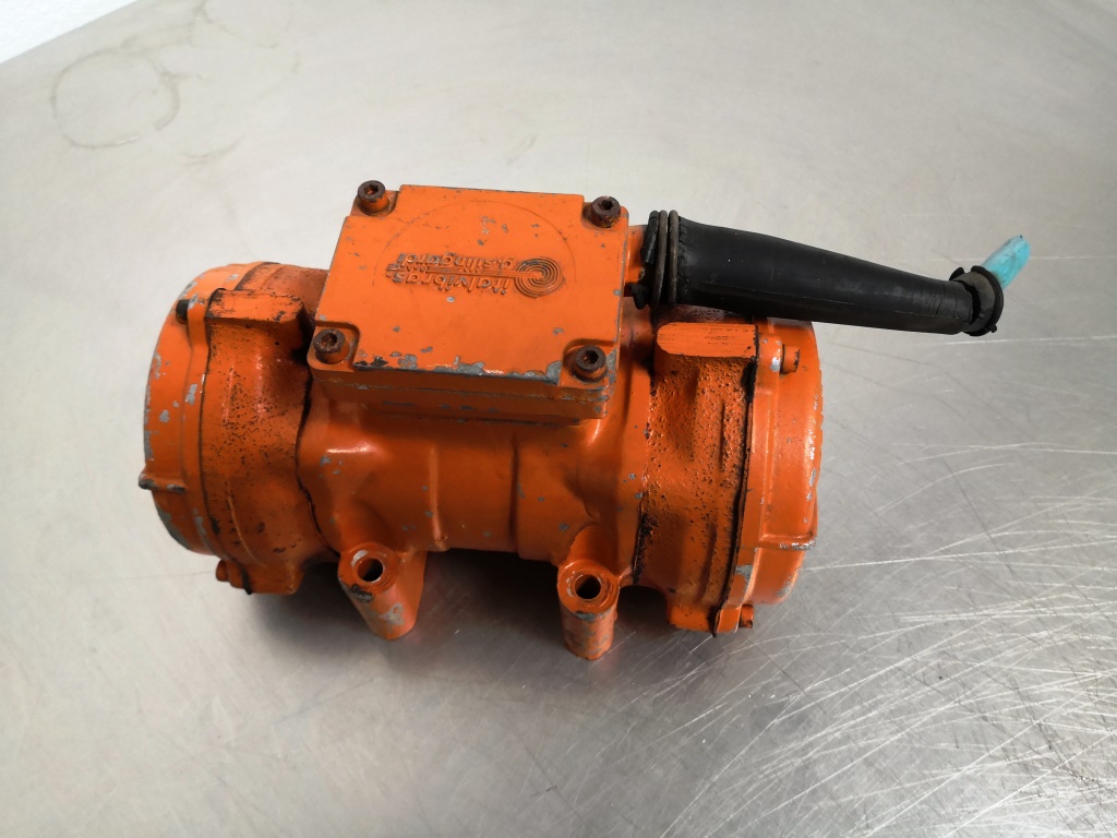 MOTOVIBRATORE ELETTRICO – ITALVIBRAS (COD. RIC-MOT-31) in vendita - foto 3