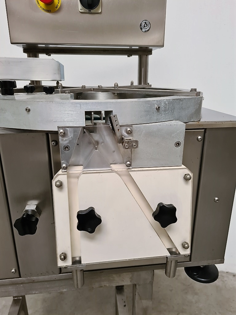 CONTATRICE PER CAPSULE E COMPRESSE - M.G.ZETA F30 in vendita - foto 7