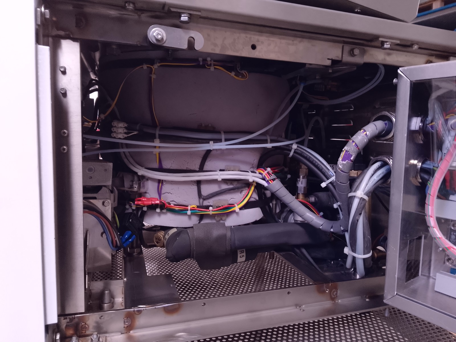 AUTOCLAVE DA LABORATORIO – SYSTEC (COD. LAB-AUT-4) in vendita - foto 11