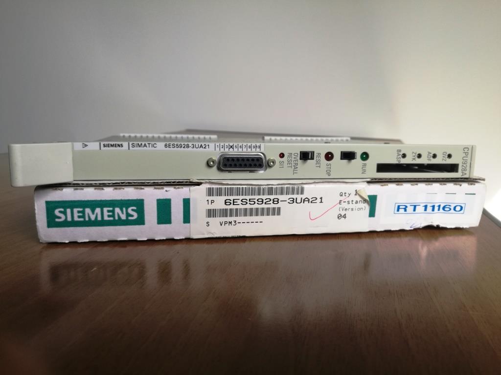 CPU – SIEMENS – MOD.SIMATIC S5 928A (COD. RIC-PLC-15) in vendita - foto 1