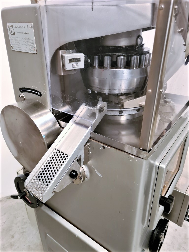COMPRIMITRICE ROTATIVA RONCHI AM 13/15(PH-PR-COM-37) in vendita - foto 4
