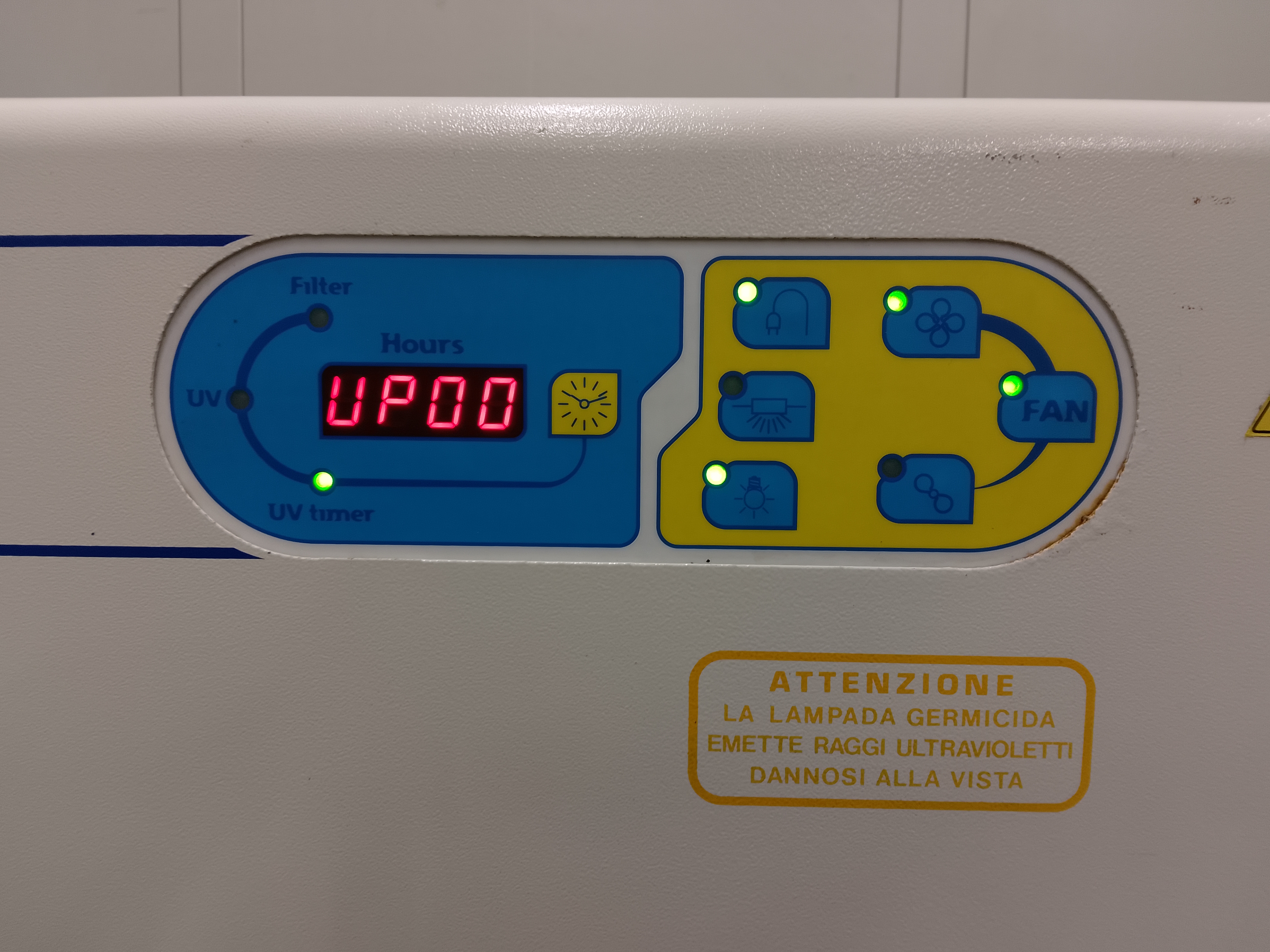 CAPPA A FLUSSO LAMINARE VERTICALE (COD. LAB-CAP-31) in vendita - foto 6