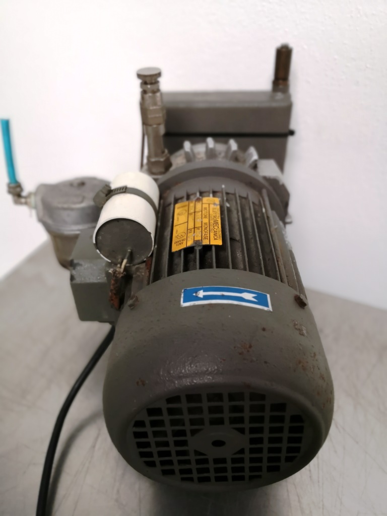 POMPA DA VUOTO – VACUUM PUMP (COD. MF-PR-POM-118) in vendita - foto 2