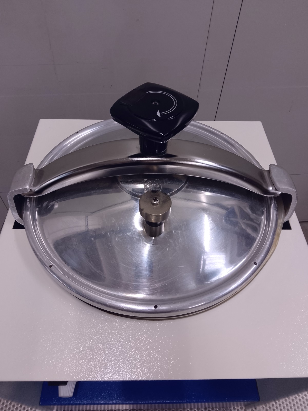 AUTOCLAVE DA BANCO DA 15 LT – ASAL (COD. LAB-AUT-5) in vendita - foto 5