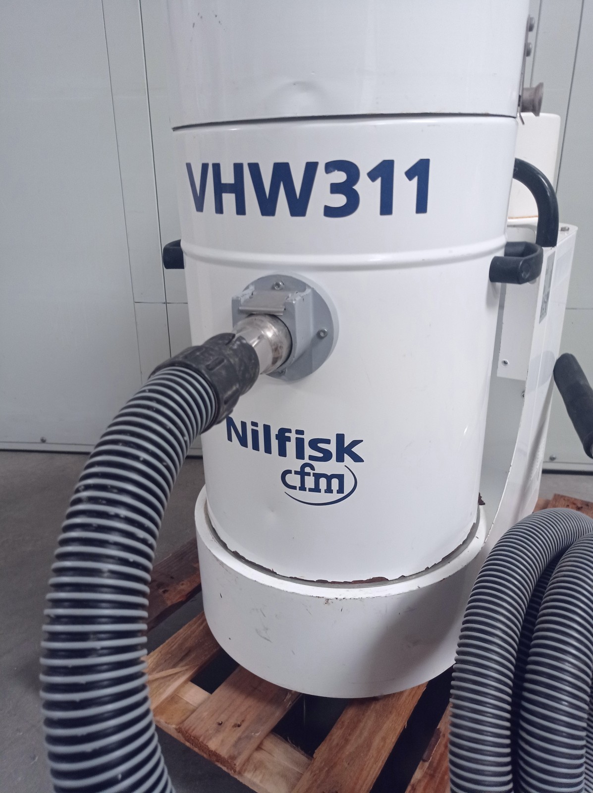 ASPIRATORE INDUSTRIALE POLVERI – NILFISK (MF-PR-ASP-71) in vendita - foto 3
