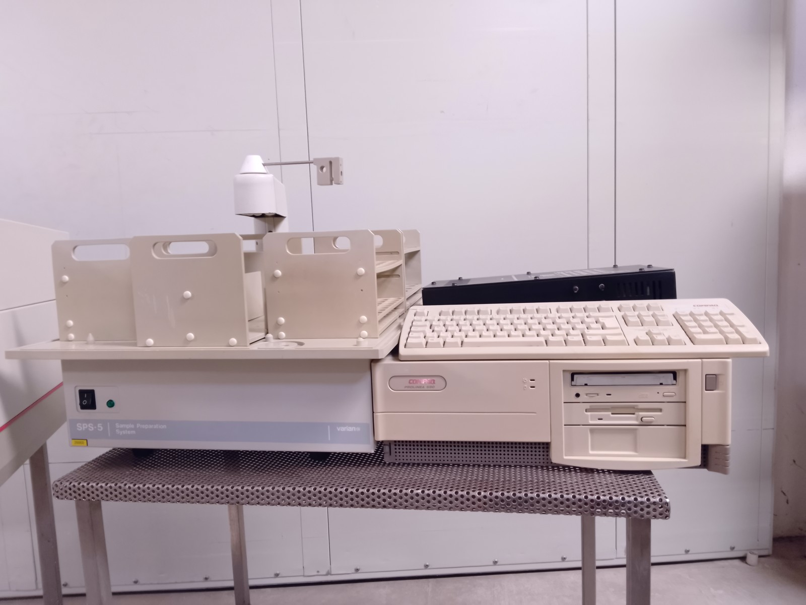 SPETTROMETRO AD ASSORB. ATOMICO VARIAN(LAB-SPECT-17) in vendita - foto 10