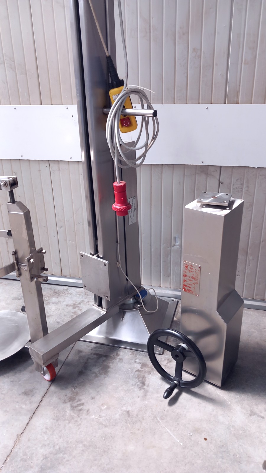 ELEVATORE A COLONNA – PACKSERVICE (COD. MF-PR-ELE-85) in vendita - foto 2