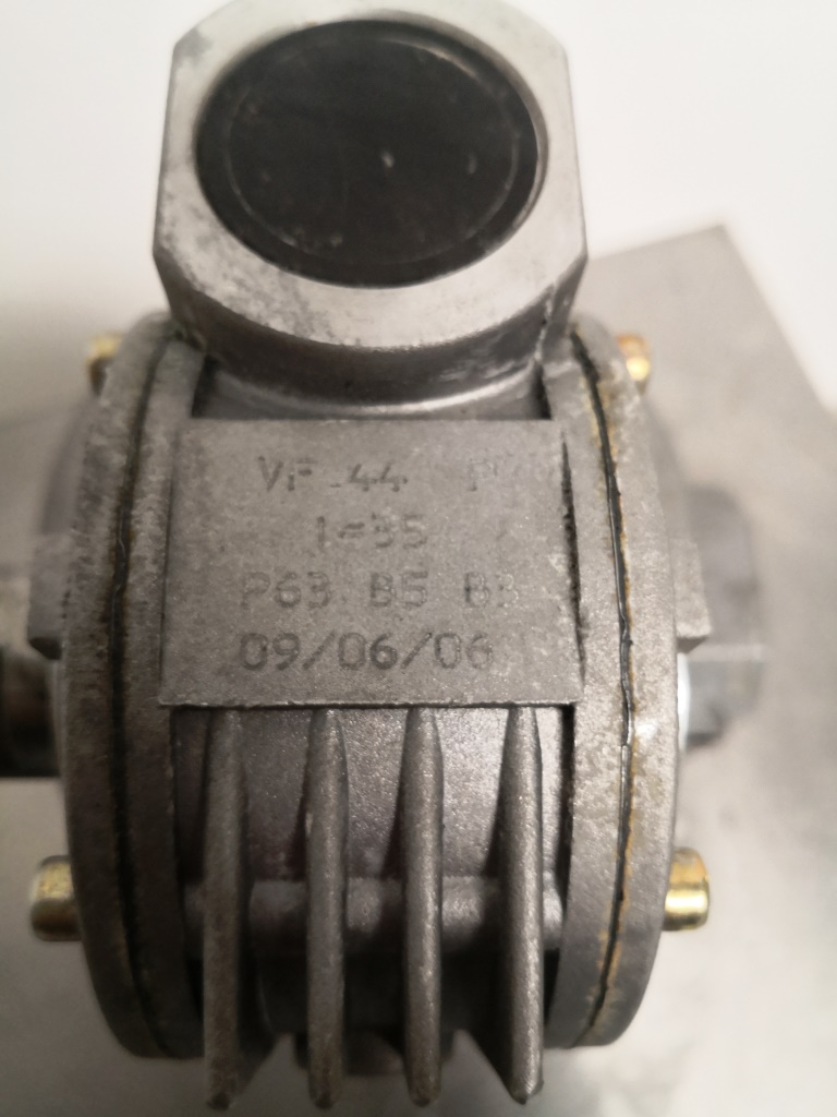 MOTORIDUTTORE – M.T. BONFIGLIOLI – TN63B/2 (MOT-41) in vendita - foto 3