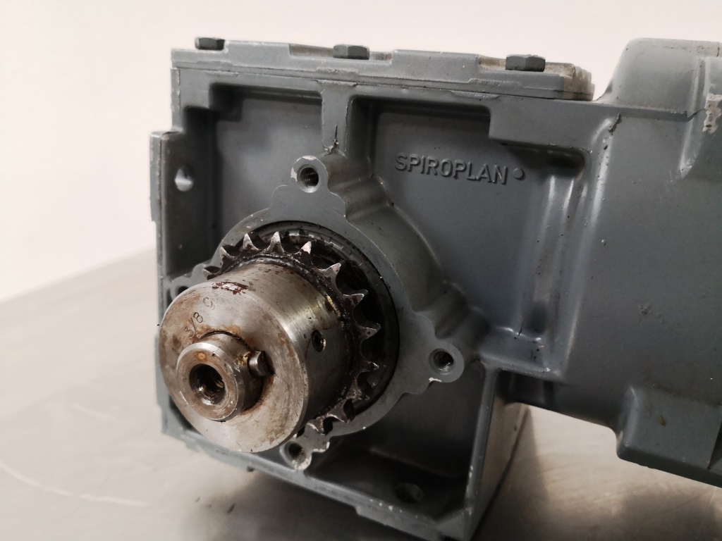 MOTORIDUTTORE – SEW-USOCOME  (COD. RIC-MOT-39) in vendita - foto 3