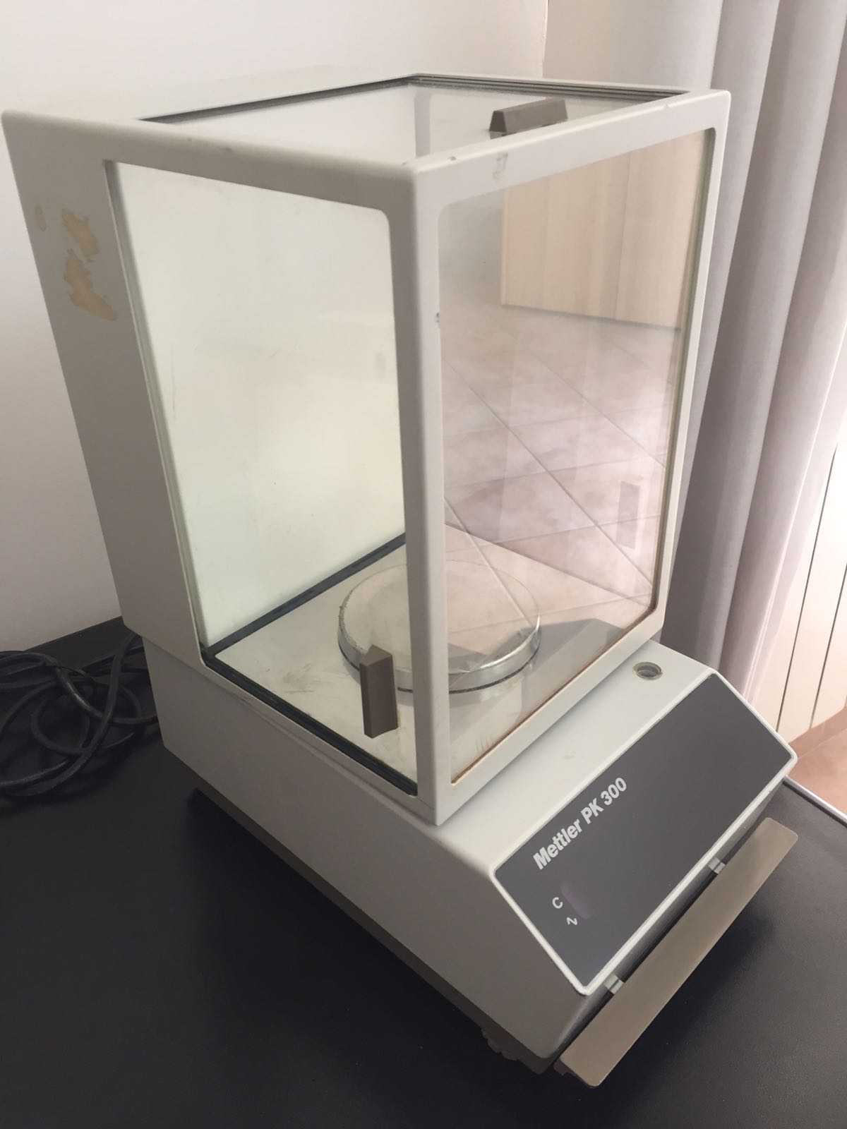 BILANCIA DA BANCO – METTLER – MOD. PK300 (BIL-56) in vendita - foto 2