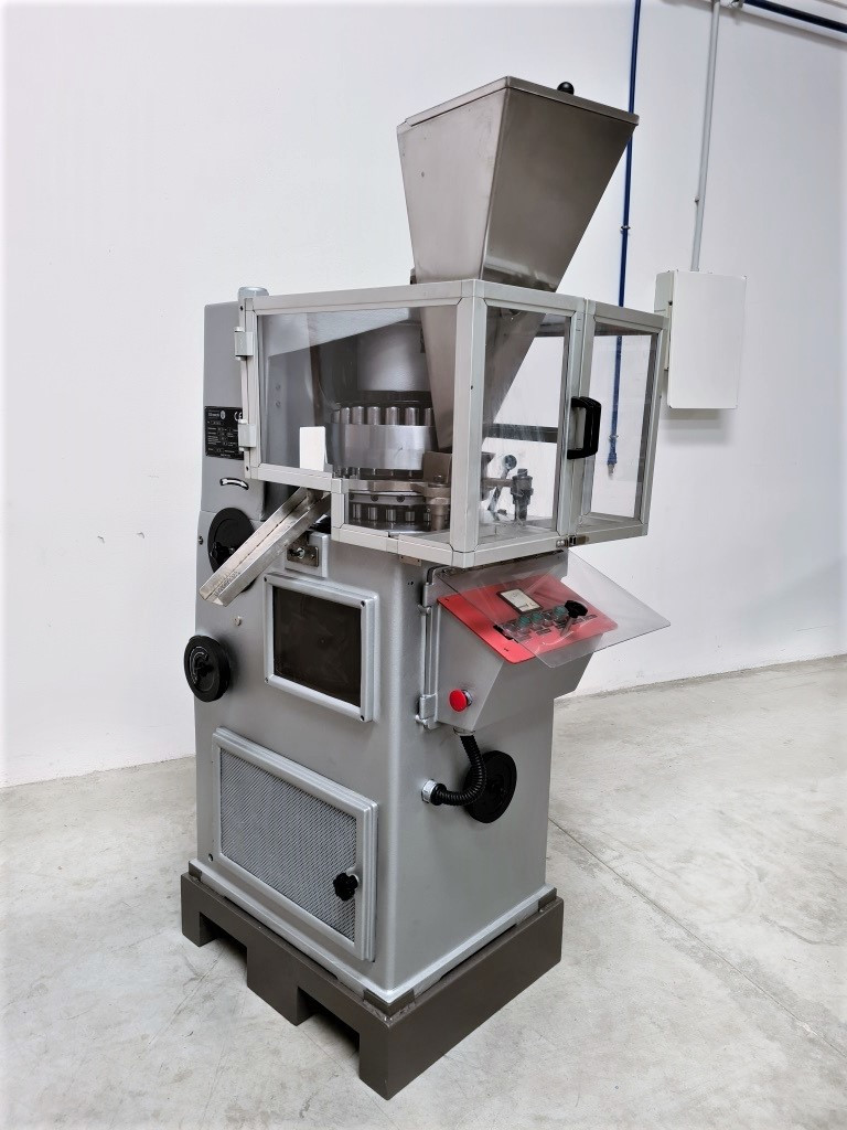 COMPRIMITRICE ROTATIVA RONCHI–AR 18/23(PH-PR-COM-38) in vendita - foto 3