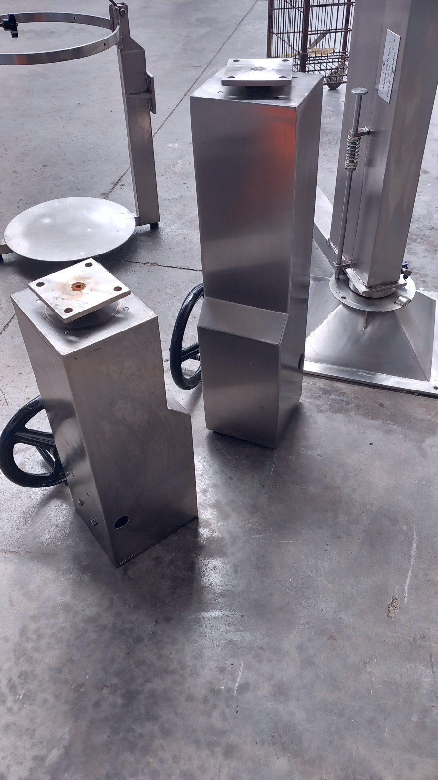 ELEVATORE A COLONNA – PACKSERVICE (COD. MF-PR-ELE-84) in vendita - foto 4