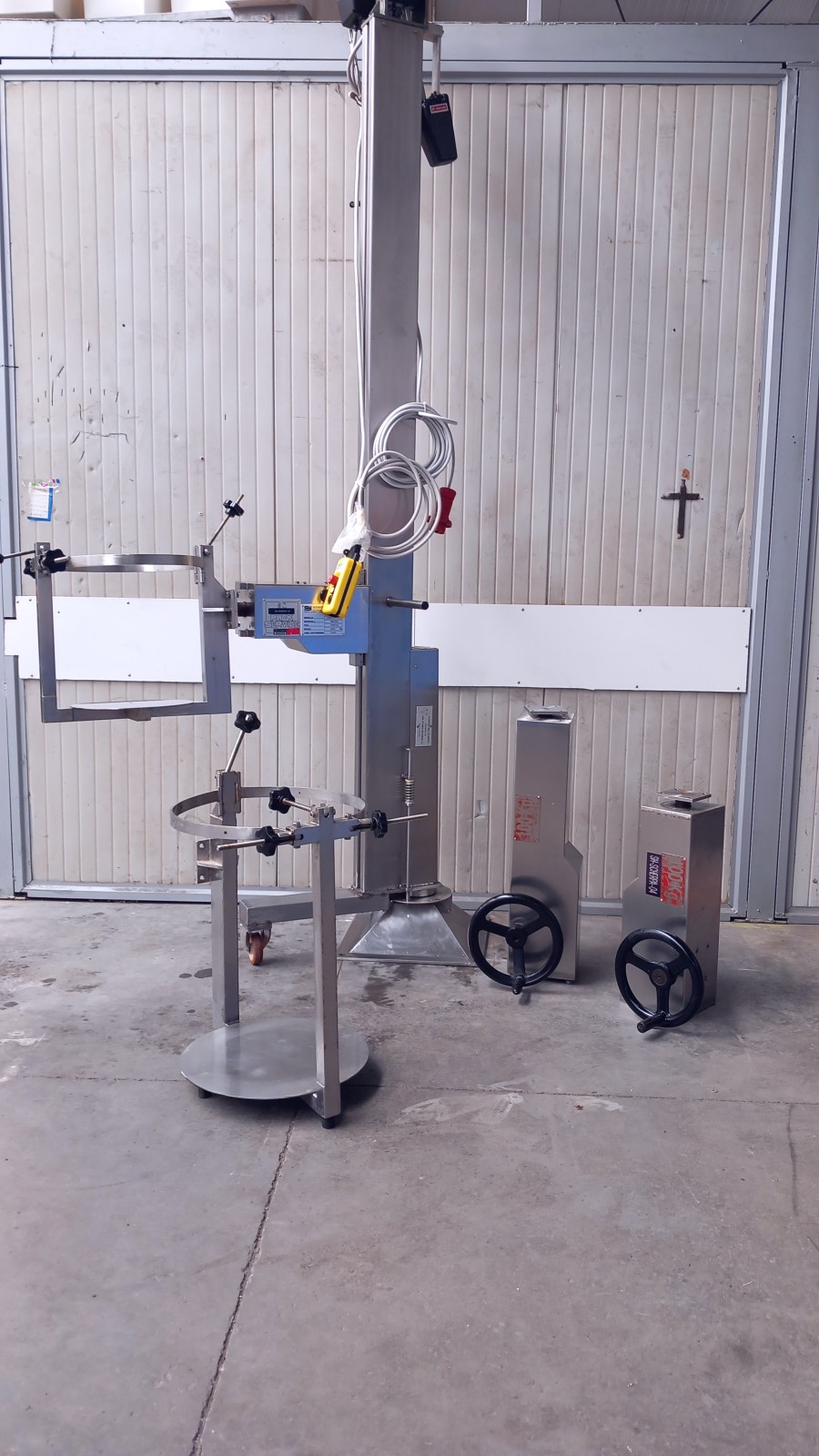 ELEVATORE A COLONNA – PACKSERVICE (COD. MF-PR-ELE-84) in vendita - foto 1