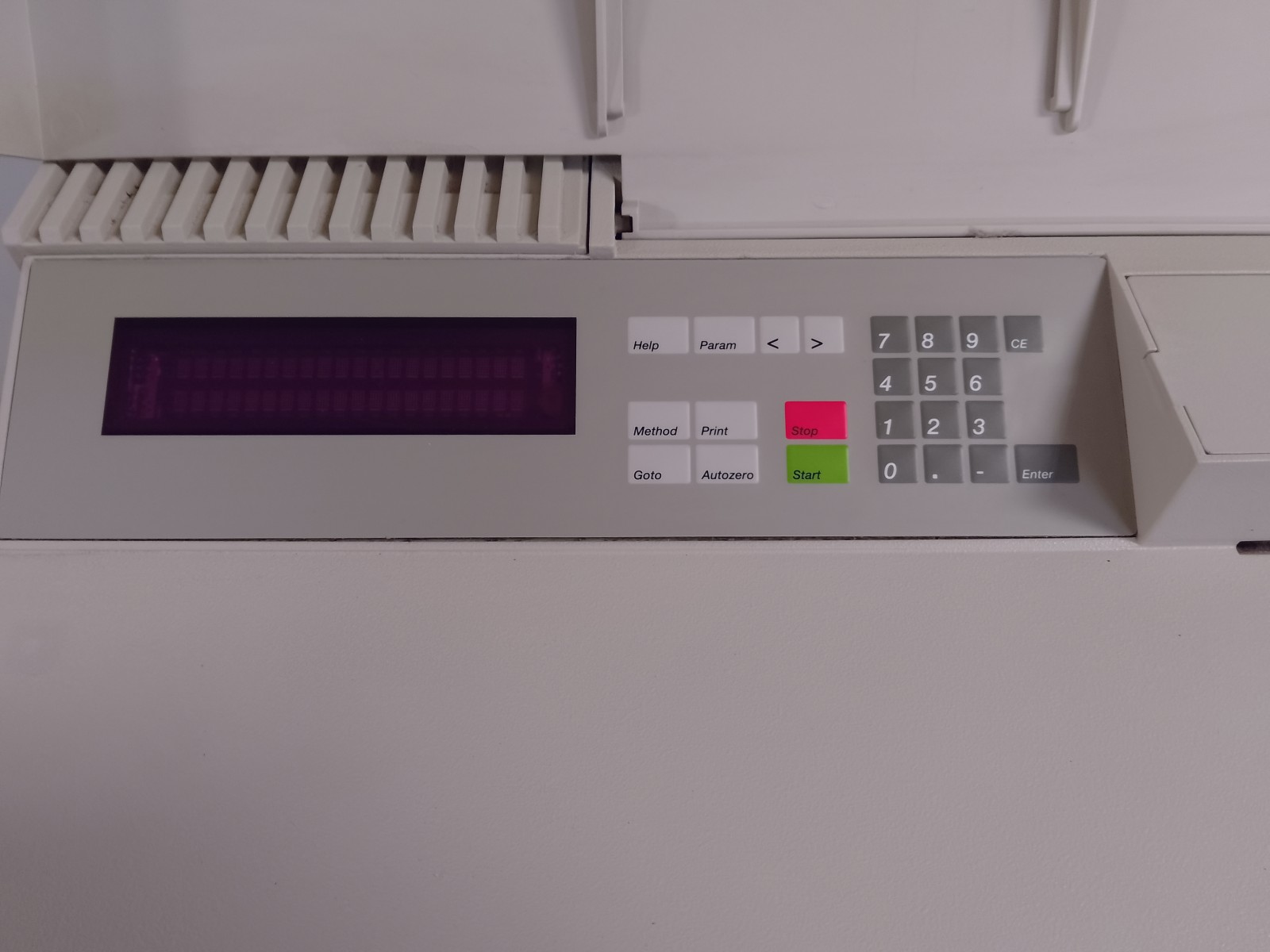 SPETTOMETRO UV-VISIBILE PERKIN ELMER (LAB-SPECT-16) in vendita - foto 5