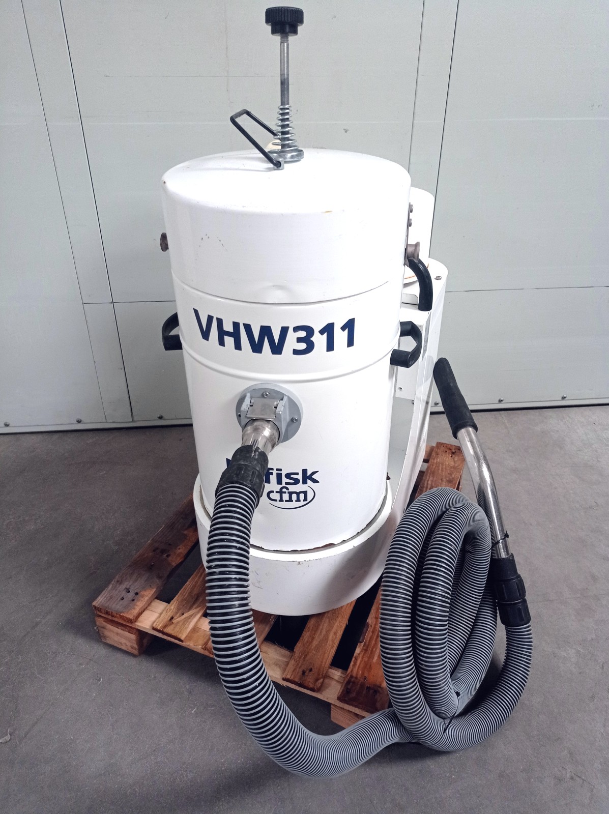 ASPIRATORE INDUSTRIALE POLVERI – NILFISK (MF-PR-ASP-71) in vendita - foto 1