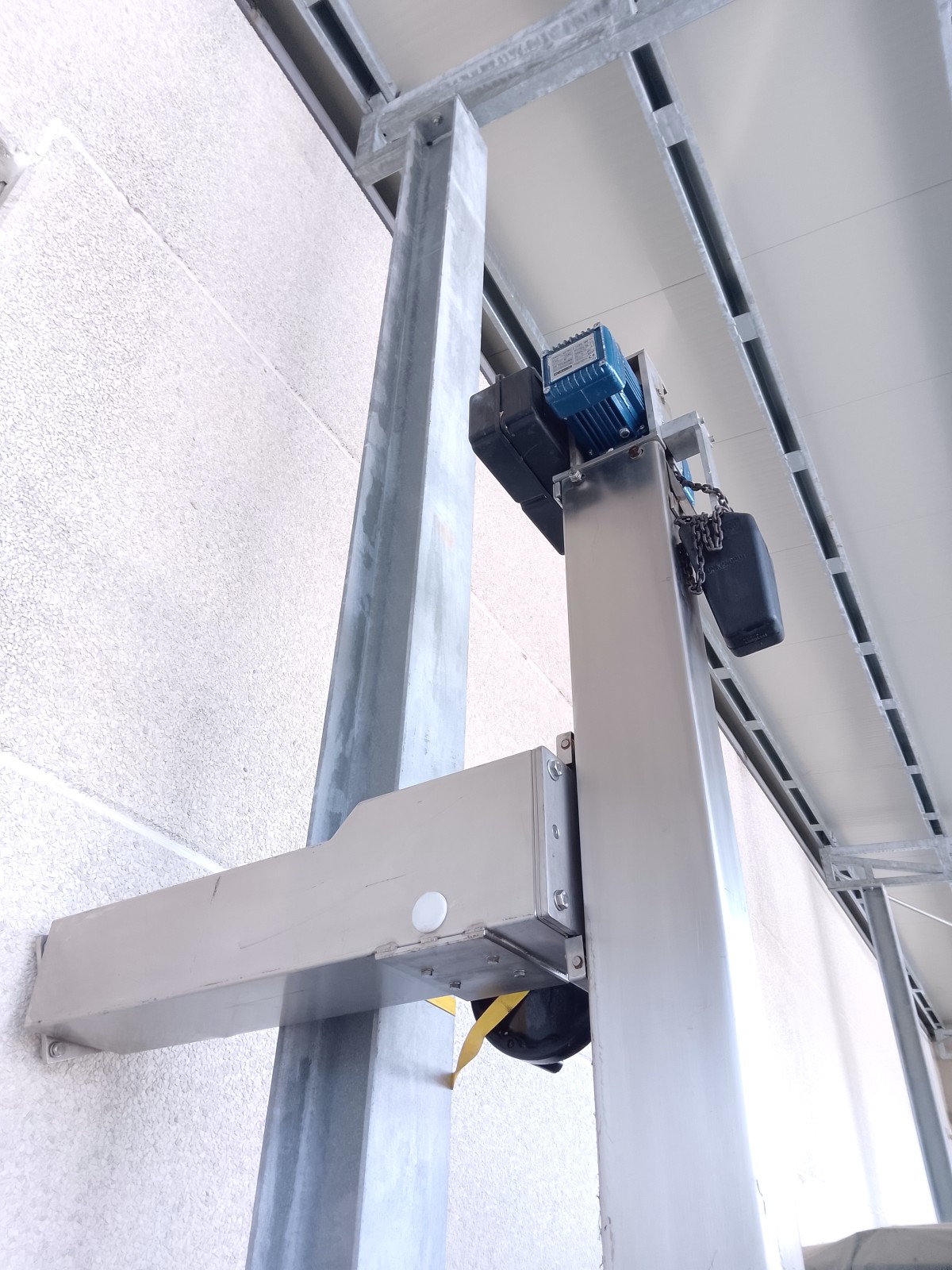 ELEVATORE PER SERBATOI - MANES (COD. MF-PR-ELE-79) in vendita - foto 2