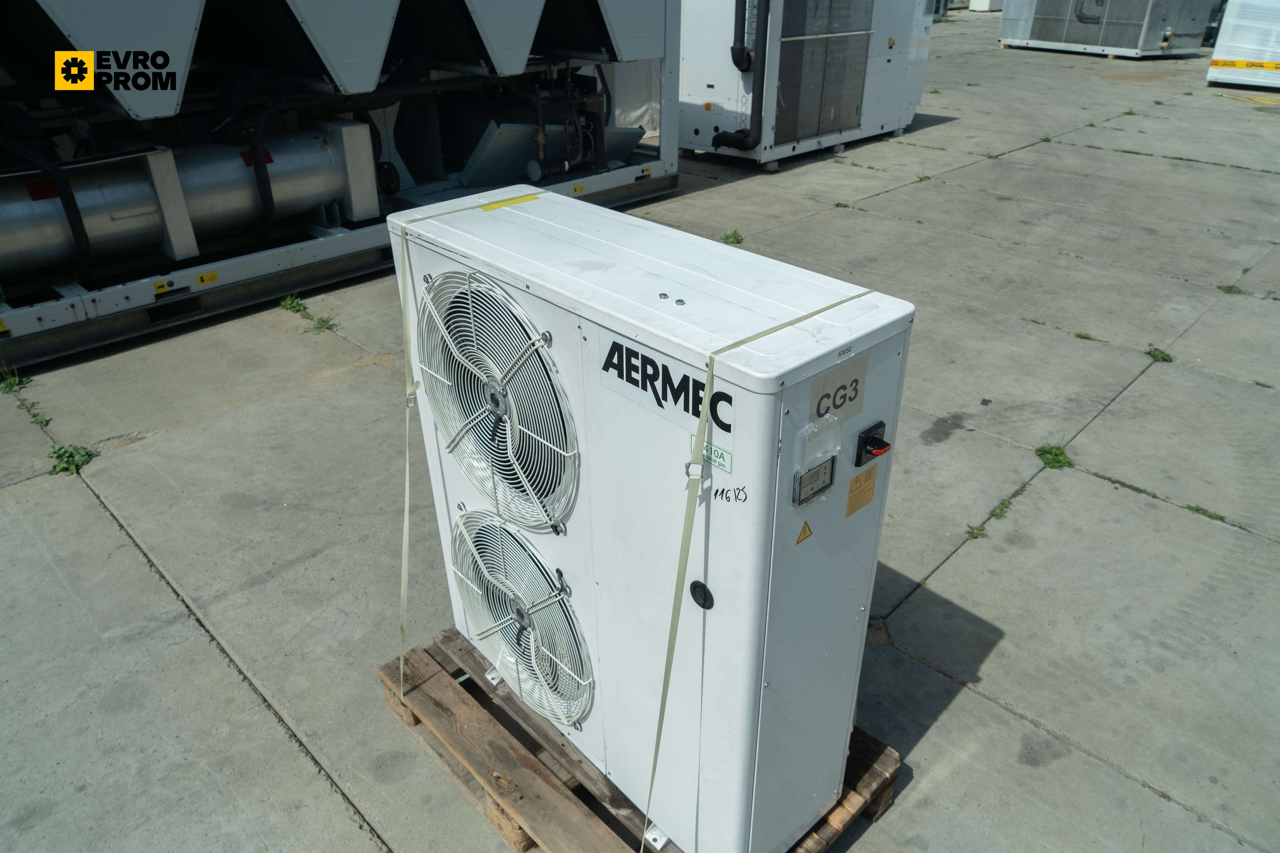 Chiller Aermec 20 kW | R410A | 2019 | Usato | Garanzia in vendita - foto 3