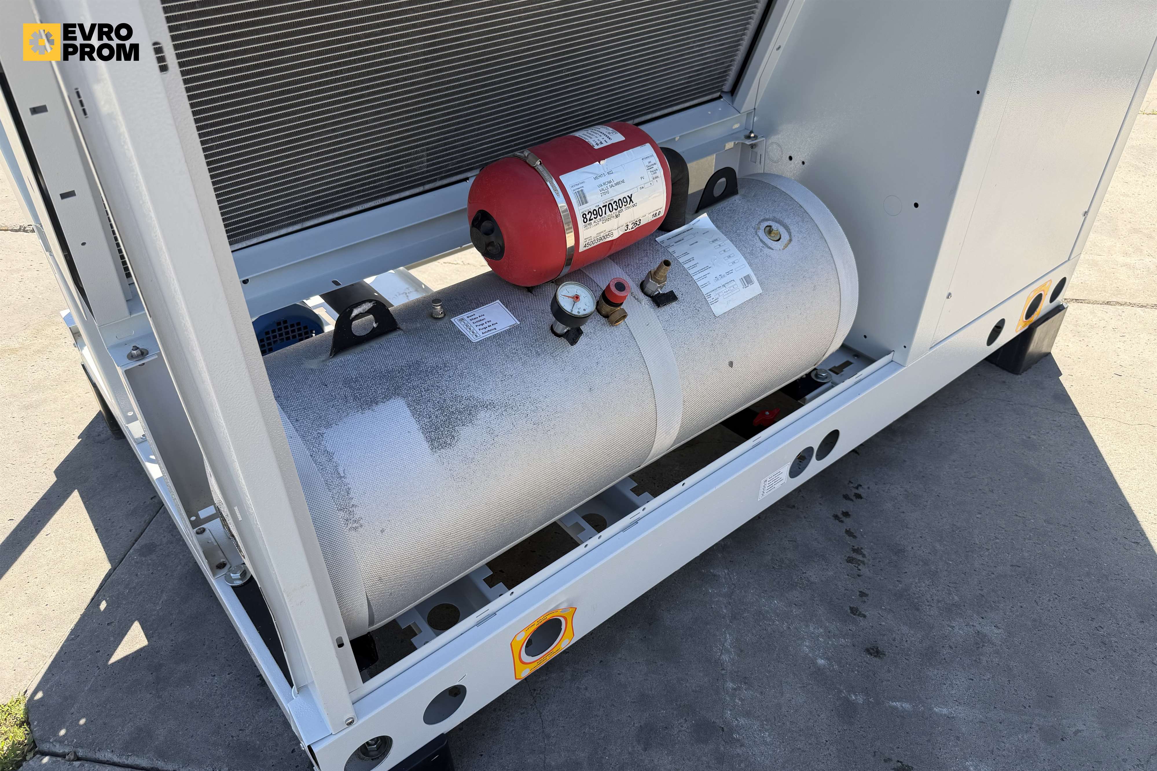 Aircooled chiller Climaveneta 52 kW | inverter | Nuovo in vendita - foto 8