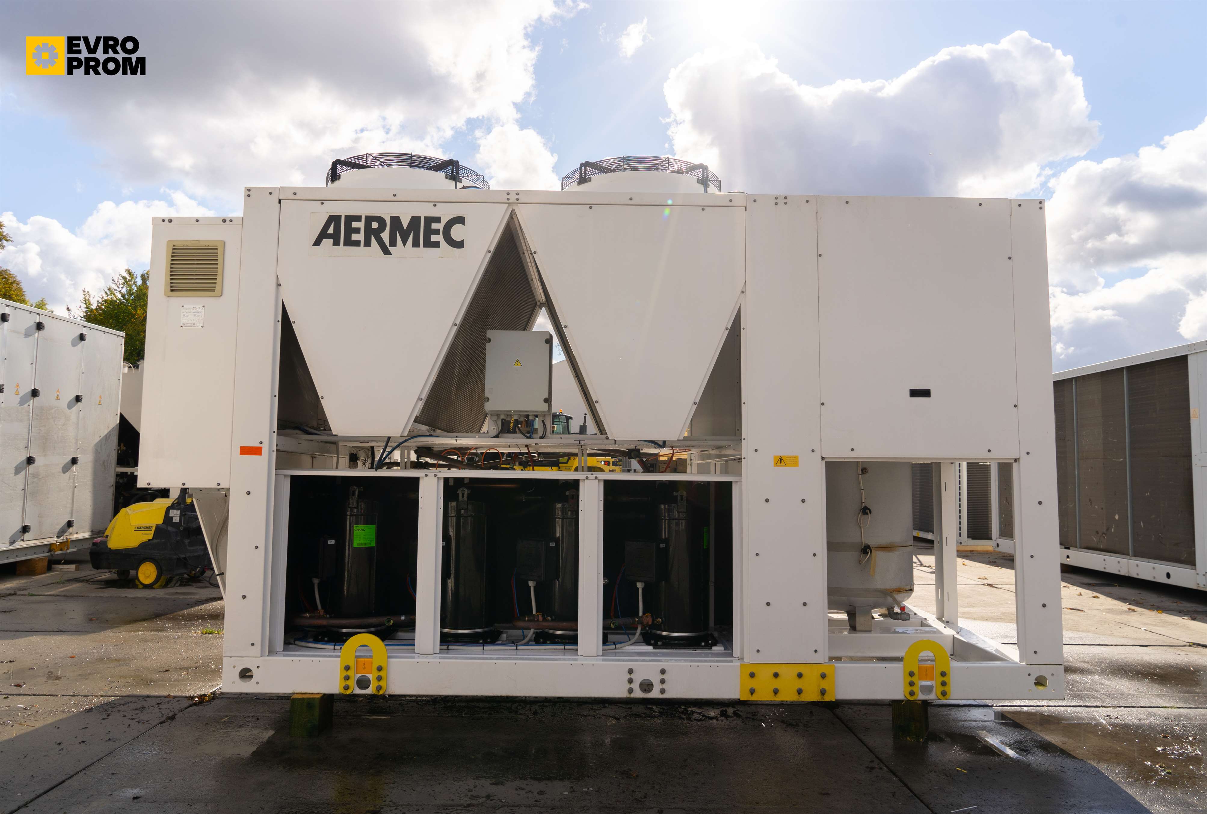 Chiller AERMEC | 217 kW | 2019 | Garanzia | Nuovo in vendita - foto 6