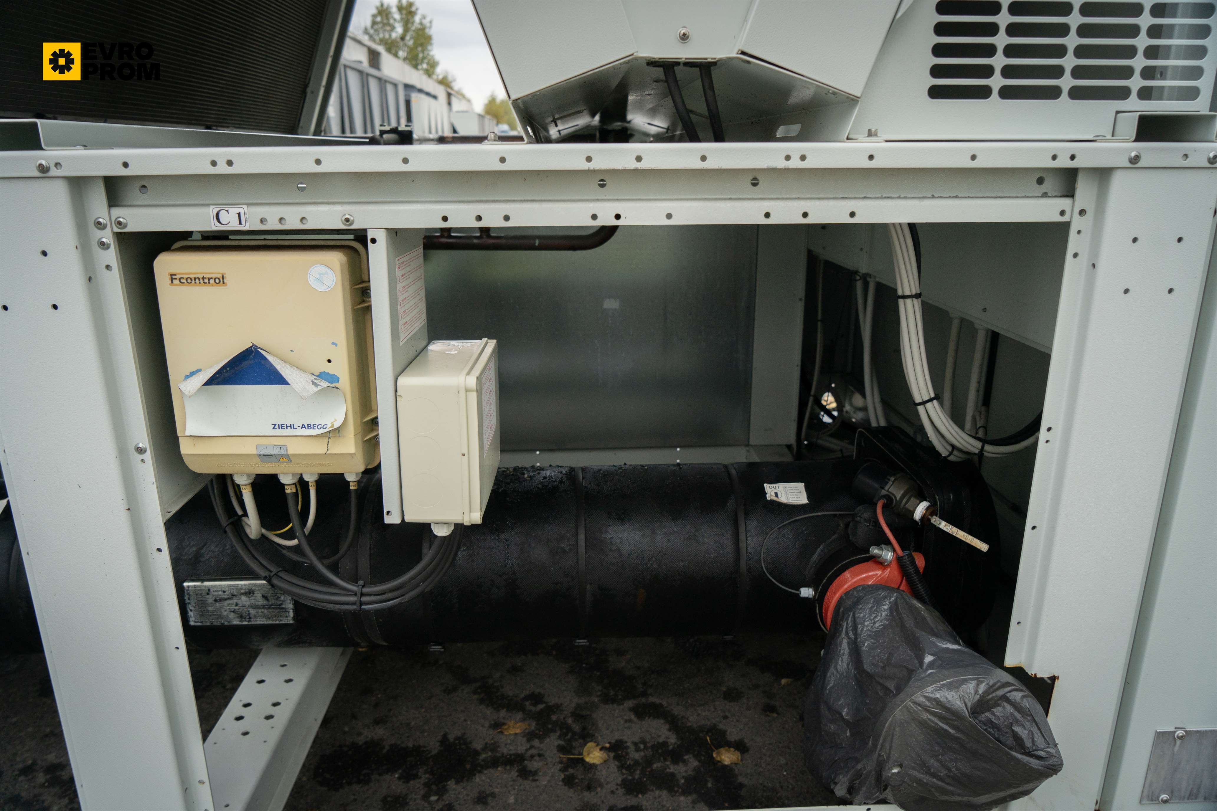 Chiller Climaveneta | 334 kW | 2017 | Usato + Garanzia in vendita - foto 7