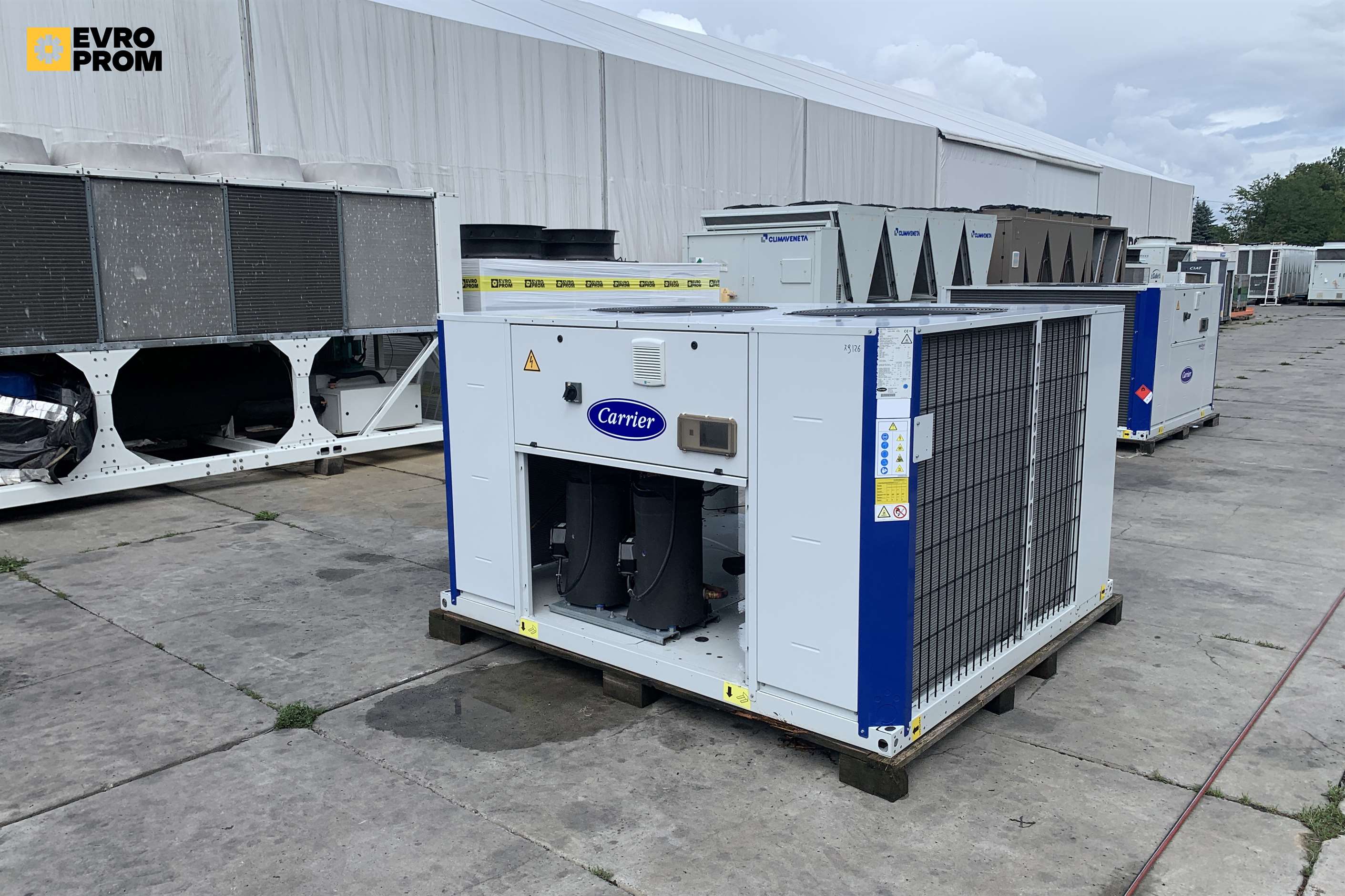 Chiller Carrier aircooled | 93,4 kW | 2022 Nuovo in vendita - foto 6