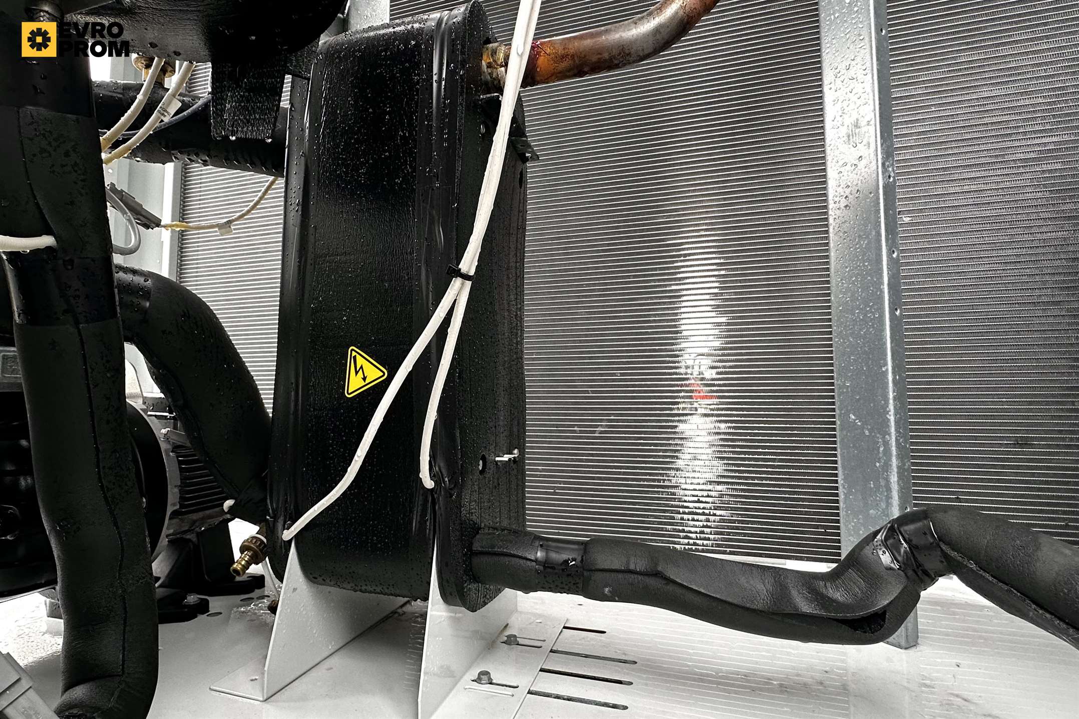 Chiller Carrier aircooled | 52,9 kW | 2023 Nuovo in vendita - foto 8