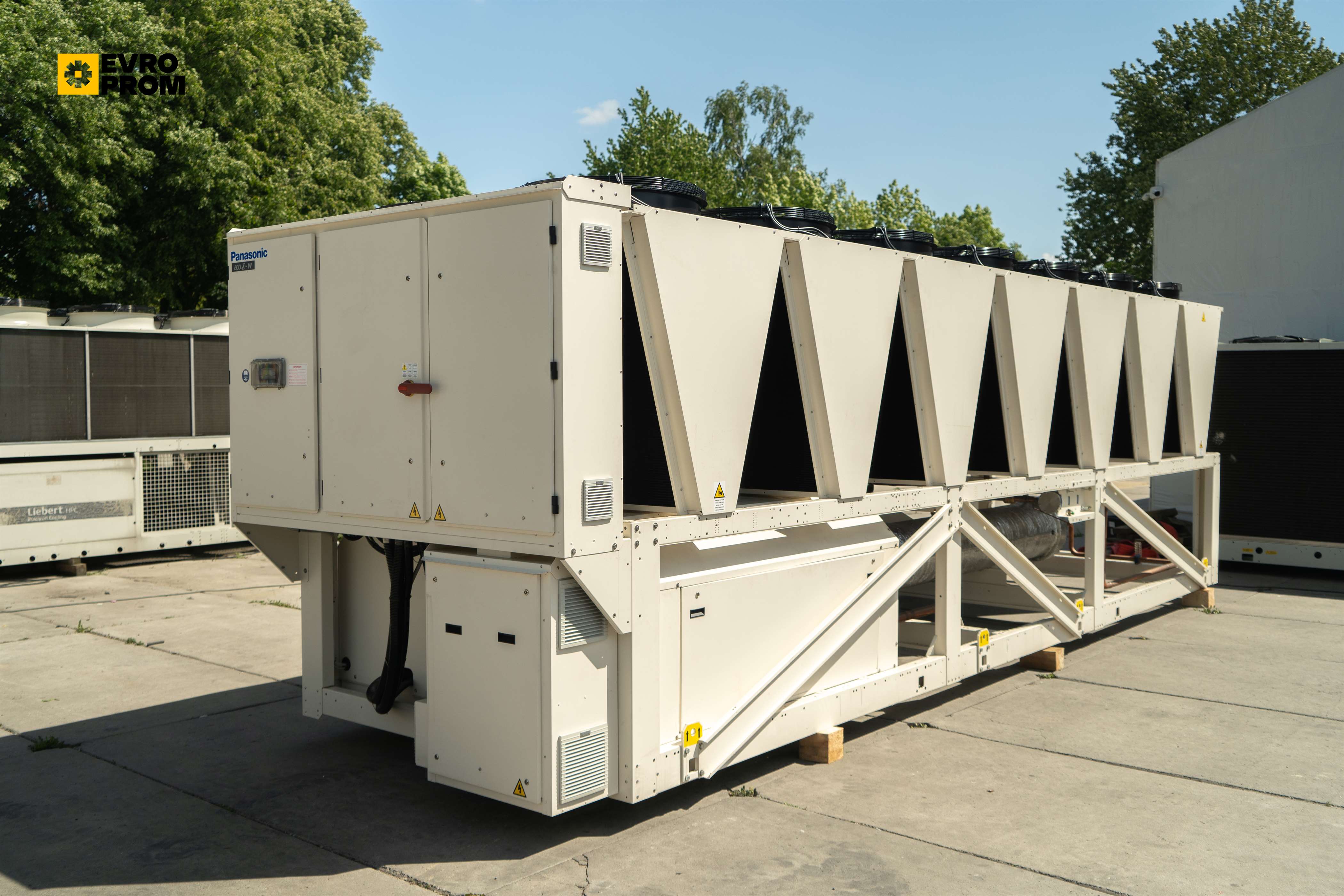 Chiller Panasonic 644 kW | screw inverter | Nuovo in vendita - foto 3