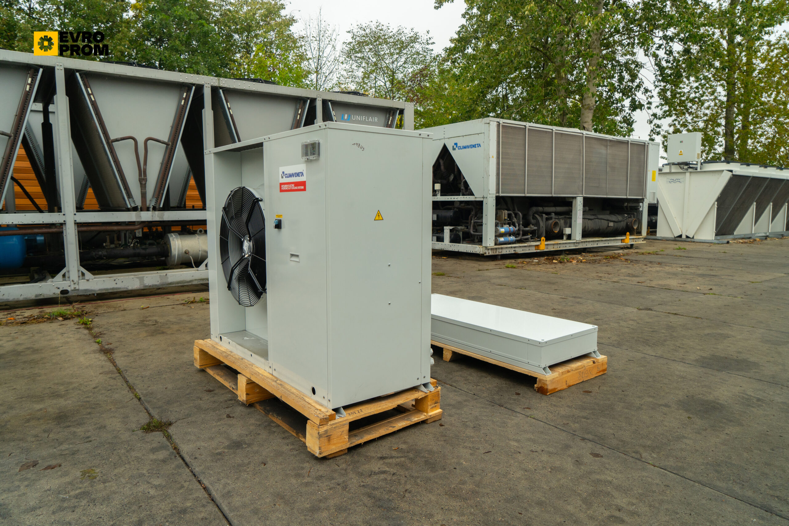 Chiller CLIMAVENETA | 18.7/21.7 kW | Garanzia | Nuovo in vendita - foto 3