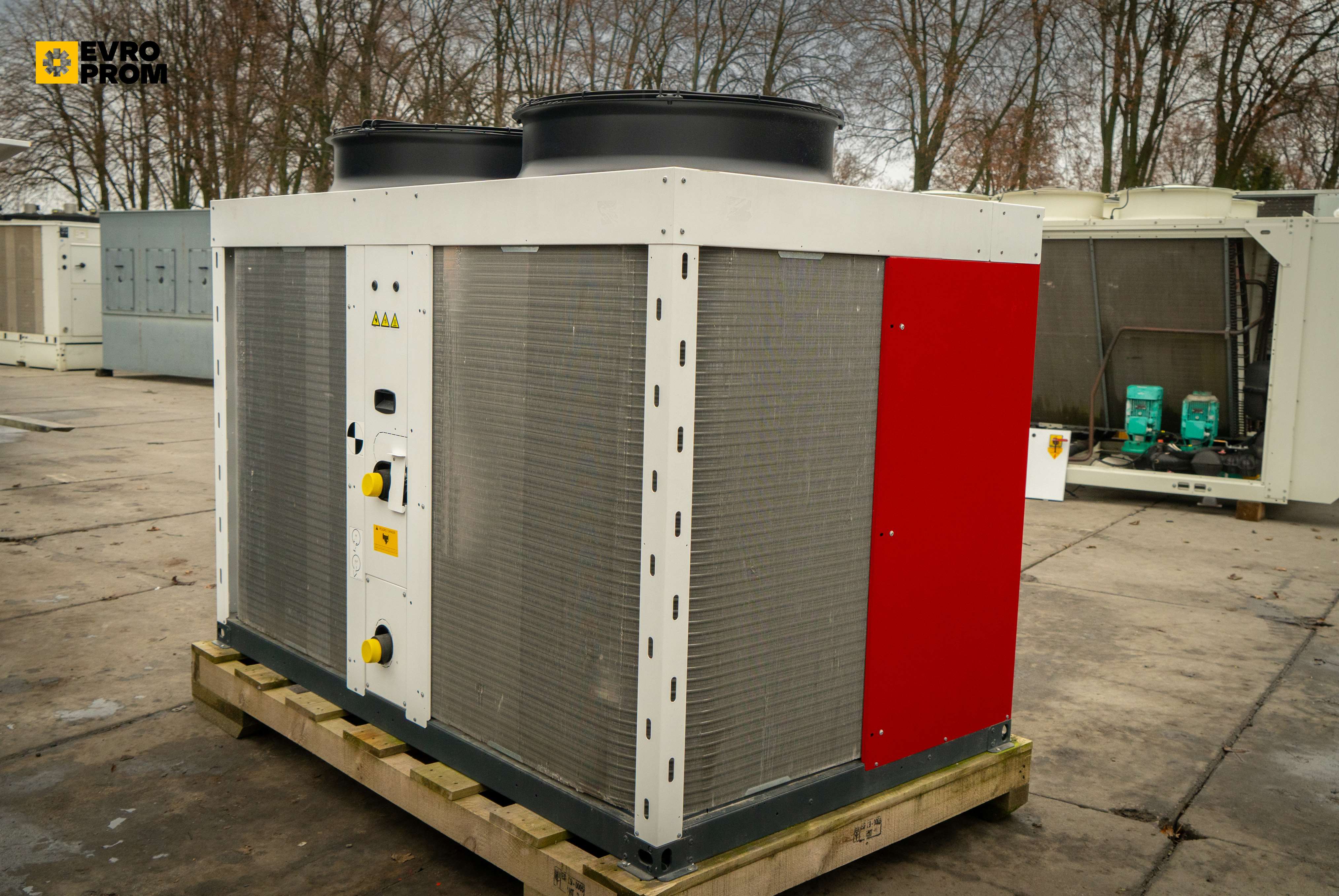 Chiller/Pompa di calore LENNOX | 53,6/54 kW | Garanzia in vendita - foto 3