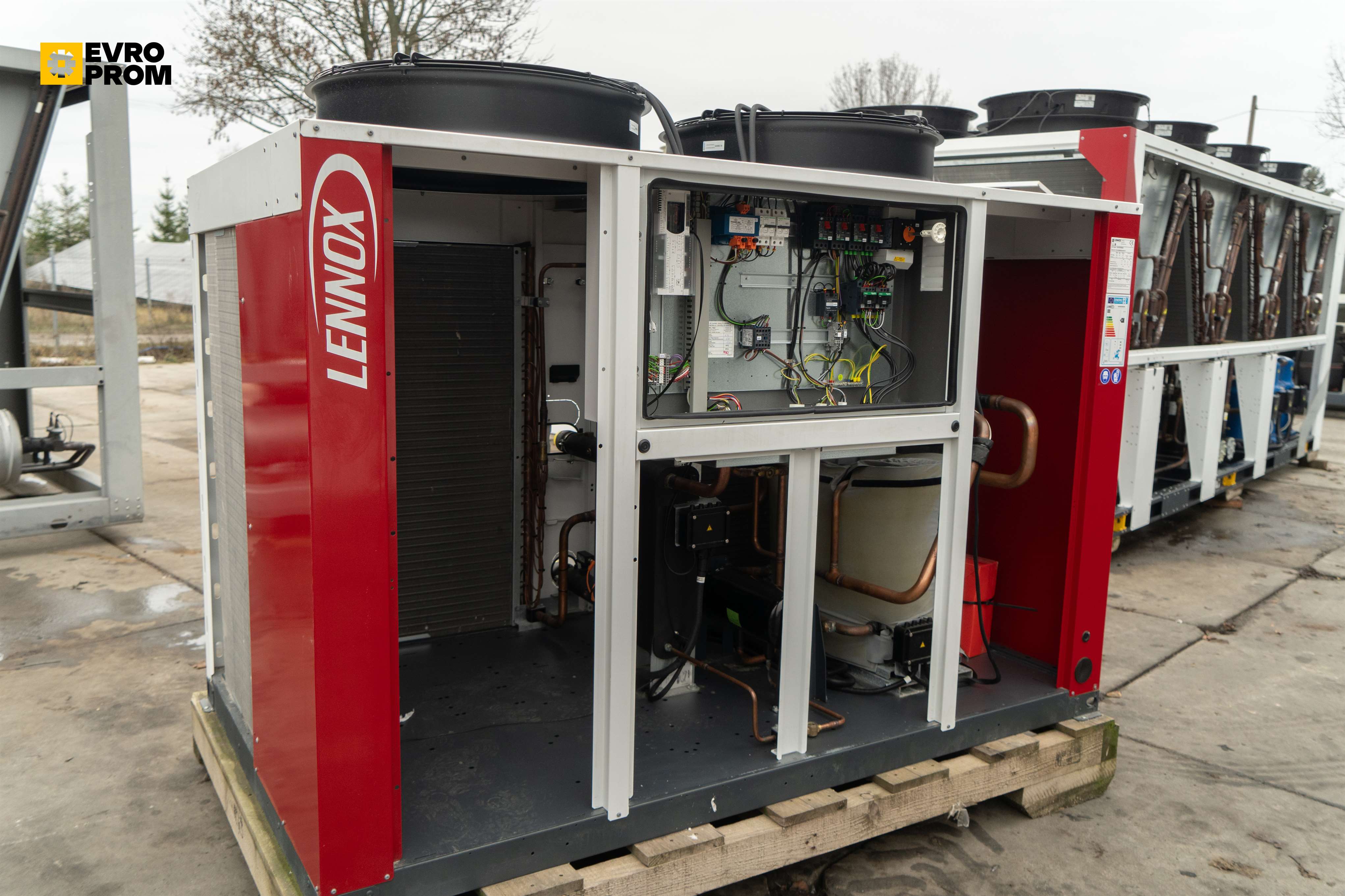 Chiller Lennox 53/54 kW | pompa di calore | Nuovo in vendita - foto 5