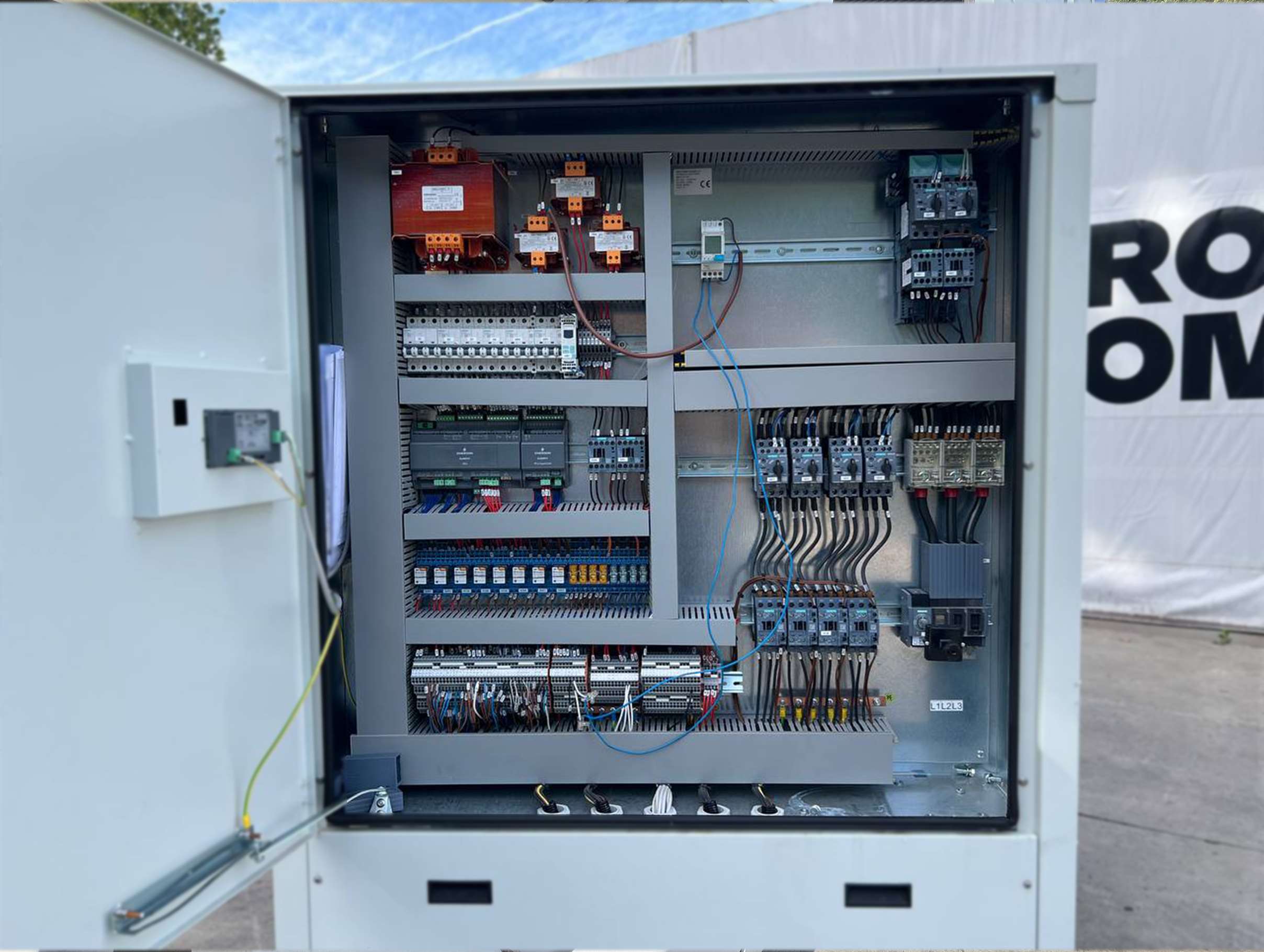 Chiller Emicon 127/145 kW | pompa di calore | Nuovo in vendita - foto 8