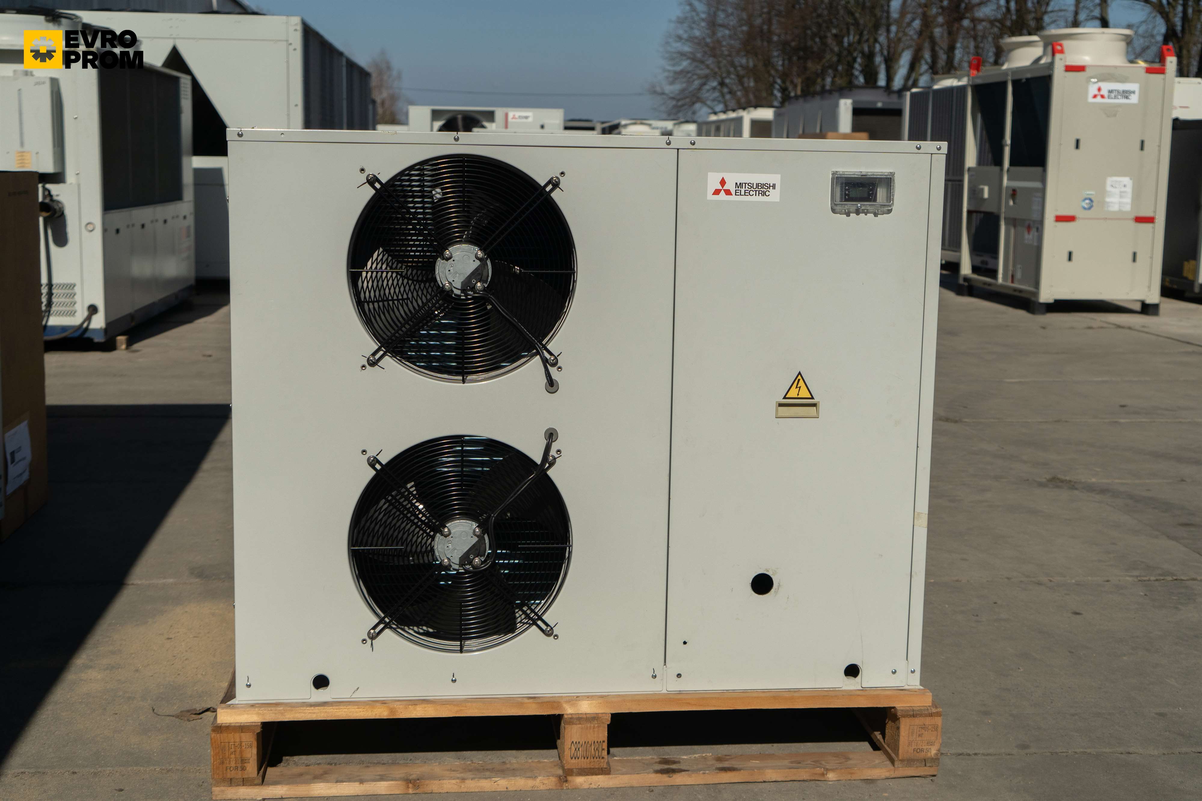 Chiller Climaveneta 15/17 kW | pompa di calore | Nuovo in vendita - foto 3