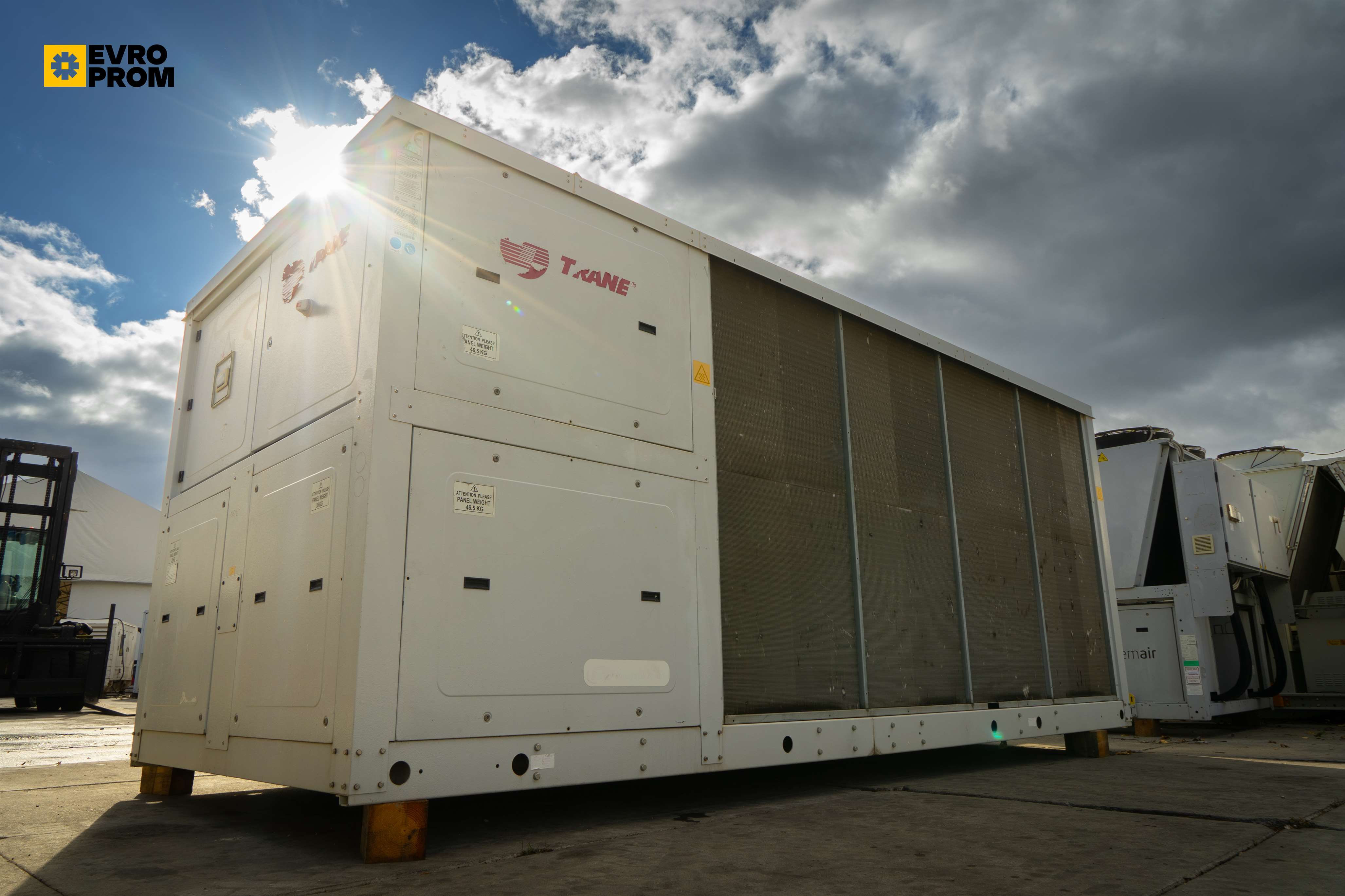 Trane chiller 368/411 kW | pompa di calore | Garanzia in vendita - foto 3