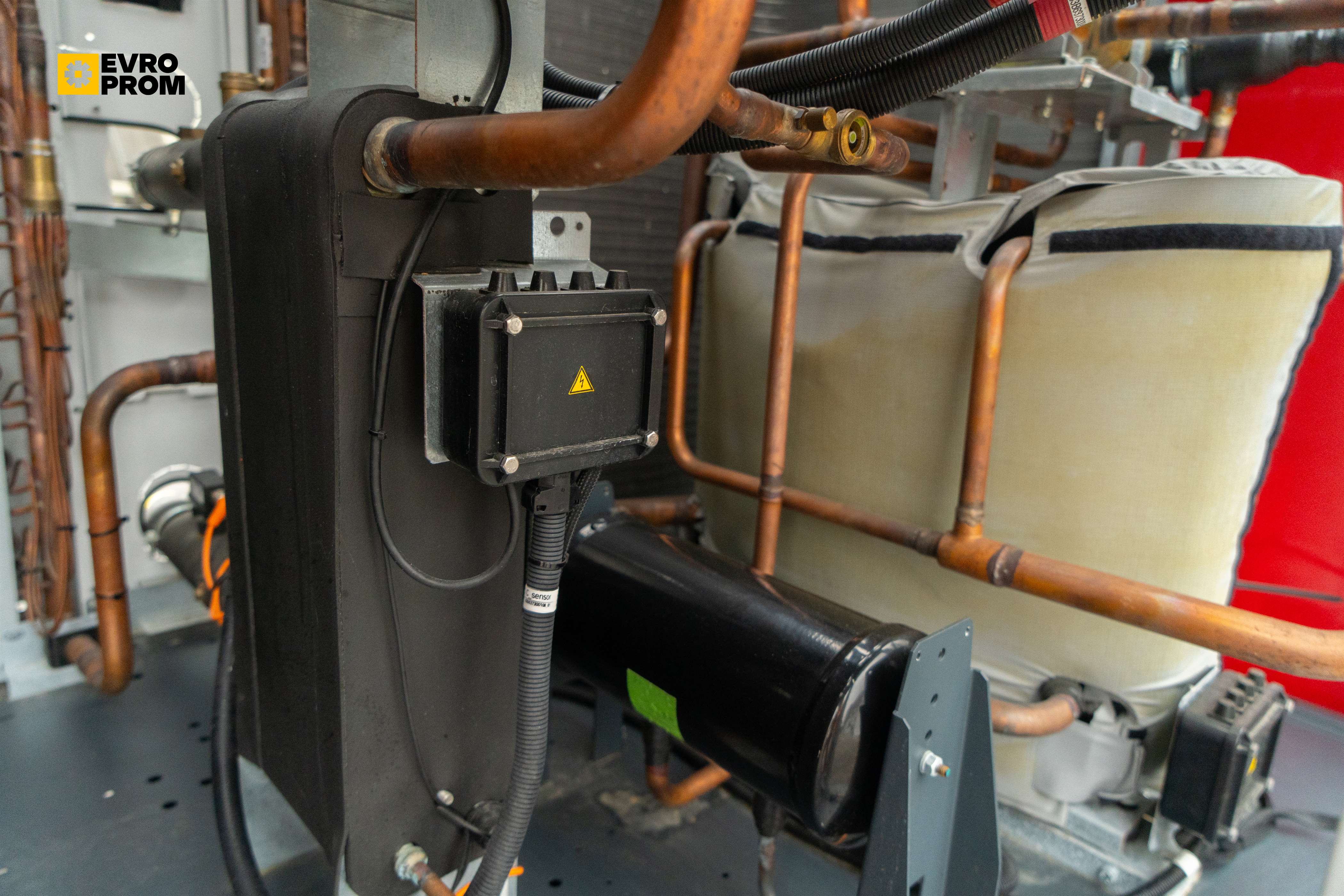 Chiller/Pompa di calore LENNOX | 53,6/54 kW | Garanzia in vendita - foto 7