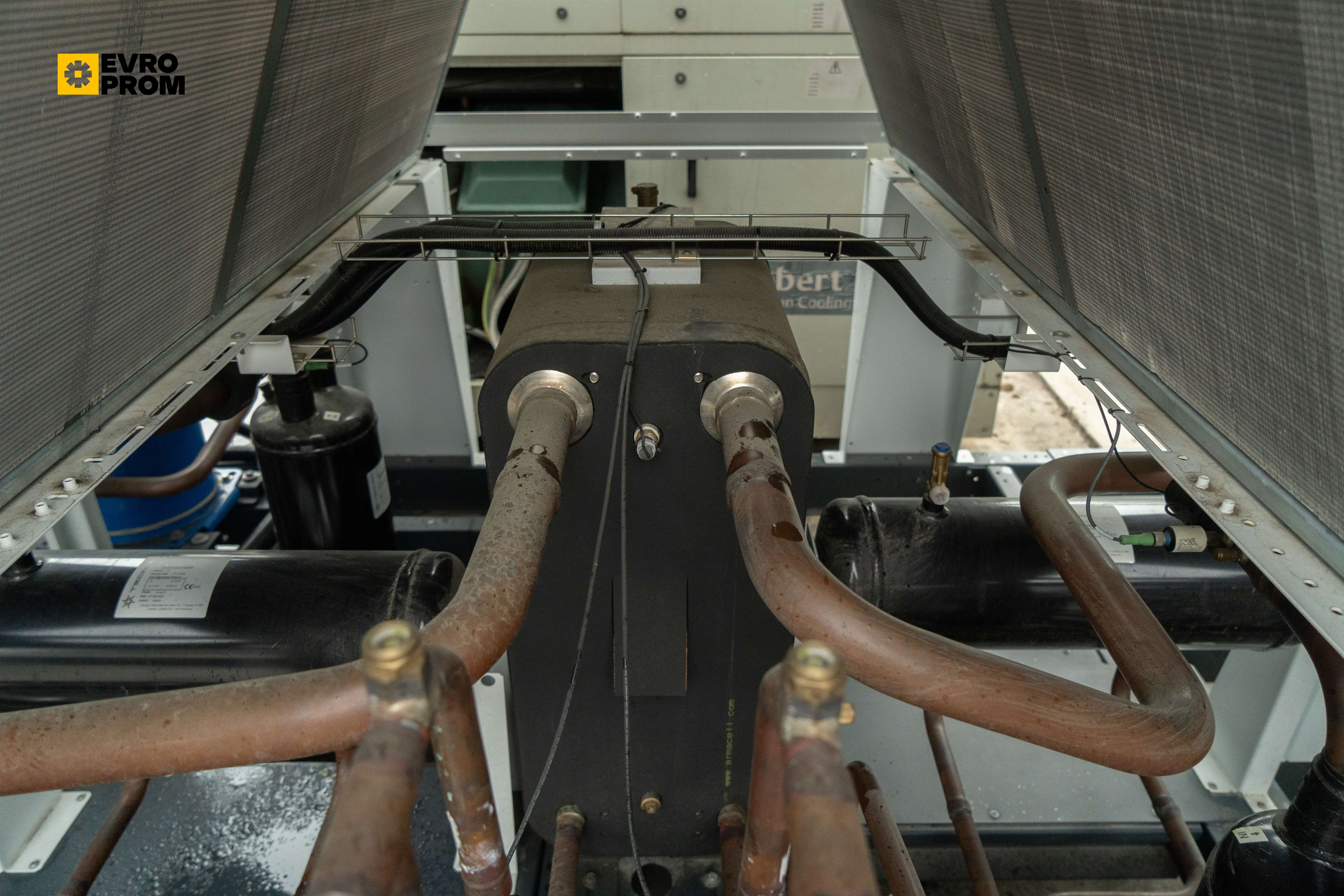 Chiller Lennox 366/350 kW | pompa di calore | Nuovo in vendita - foto 8