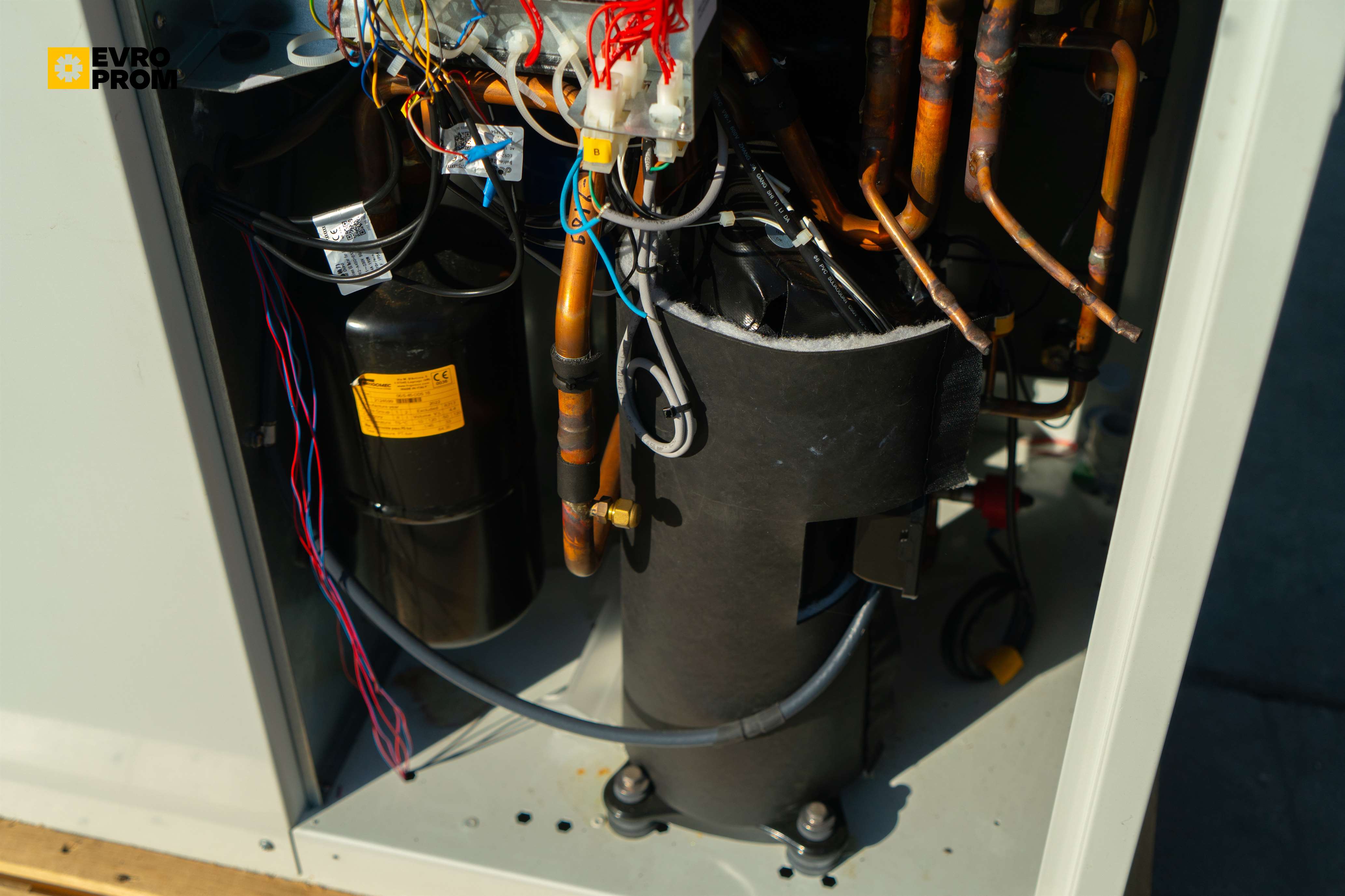 Climaveneta chiller 15/17 kW | pompa di calore | Nuovo in vendita - foto 8