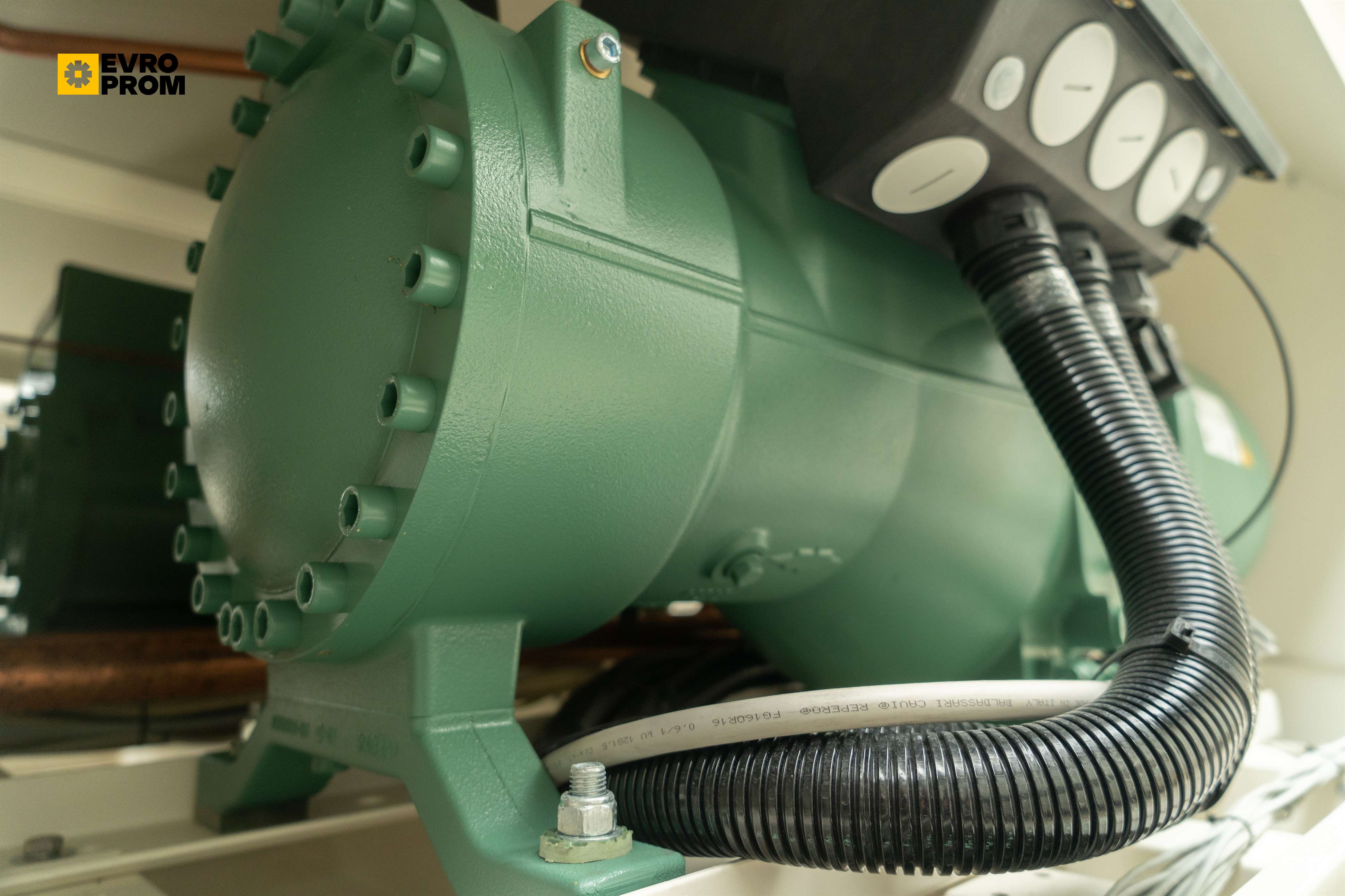Chiller Panasonic 644 kW | screw inverter | Nuovo in vendita - foto 10